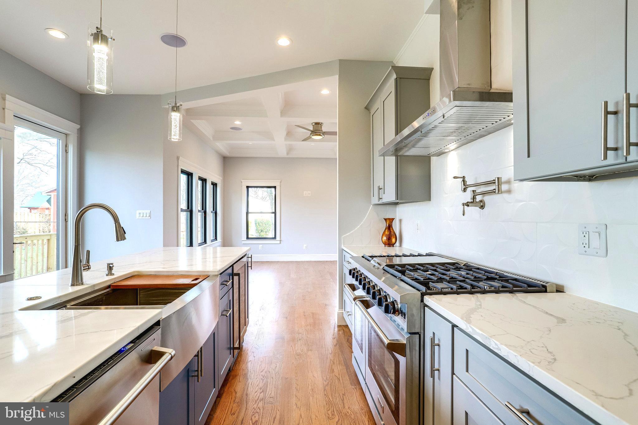 ORCHARD CREST - Residential