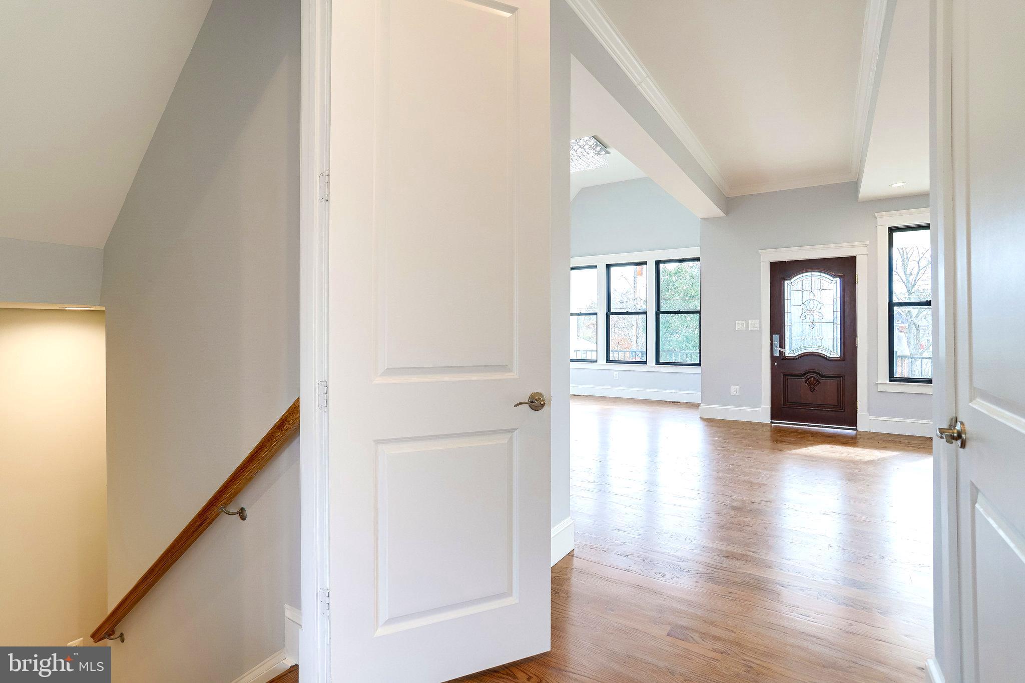 ORCHARD CREST - Residential