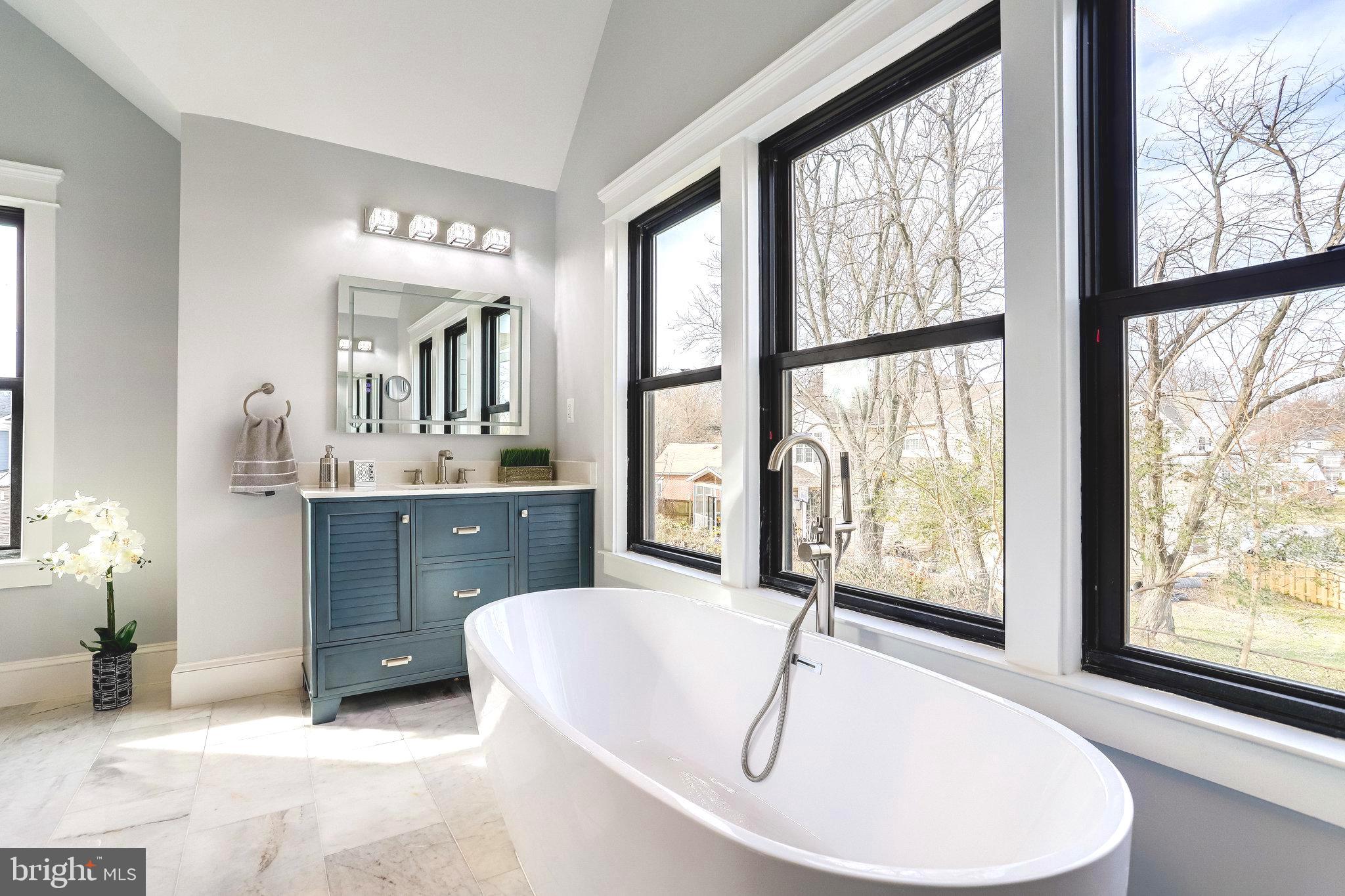 ORCHARD CREST - Residential