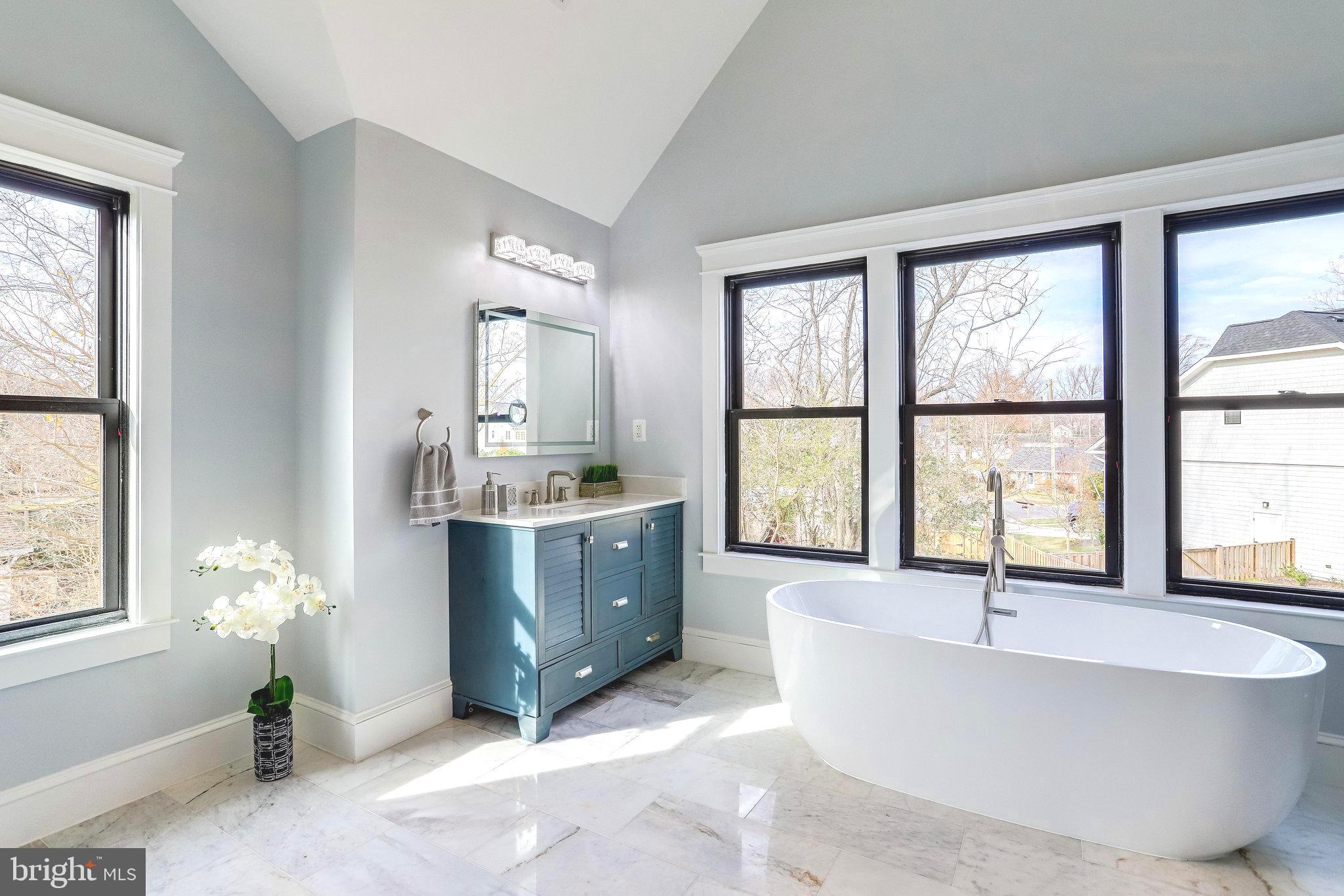 ORCHARD CREST - Residential