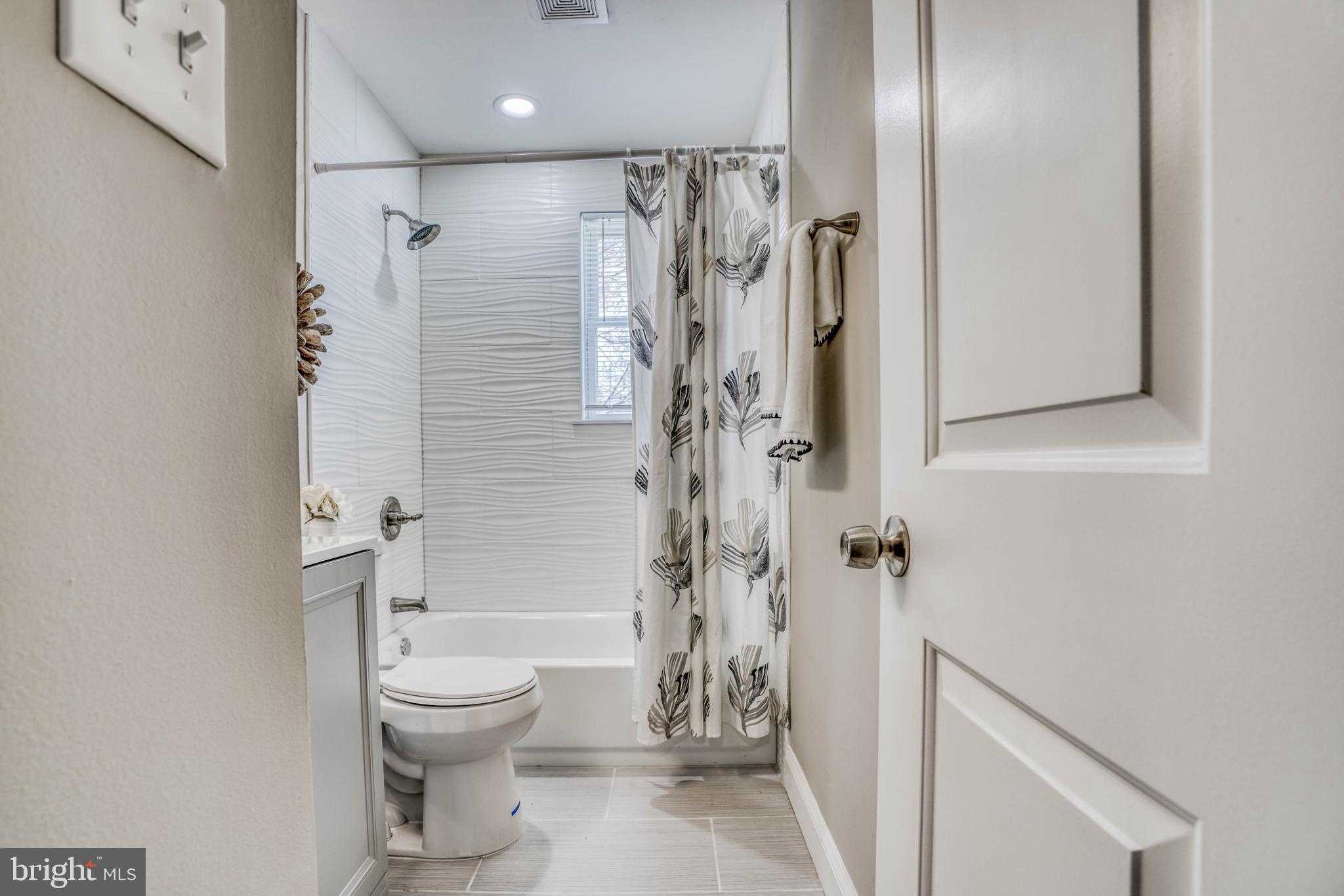 HAMILTON HEIGHTS - Residential