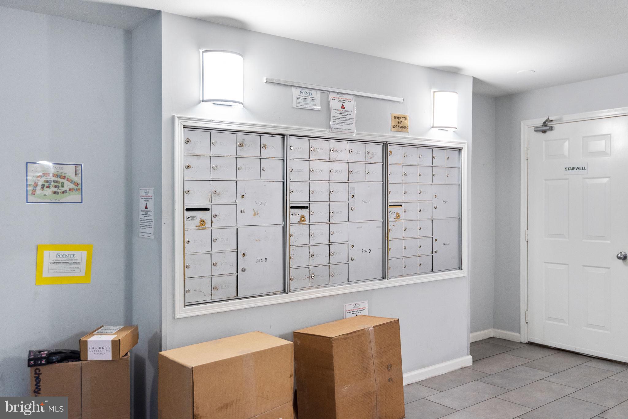 POINTE AT PARK CENTER - Residential