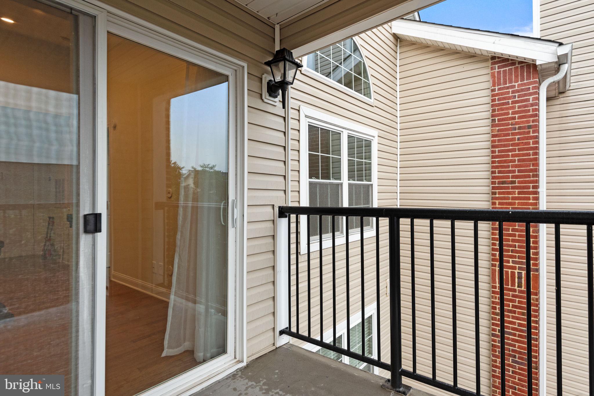 POINTE AT PARK CENTER - Residential