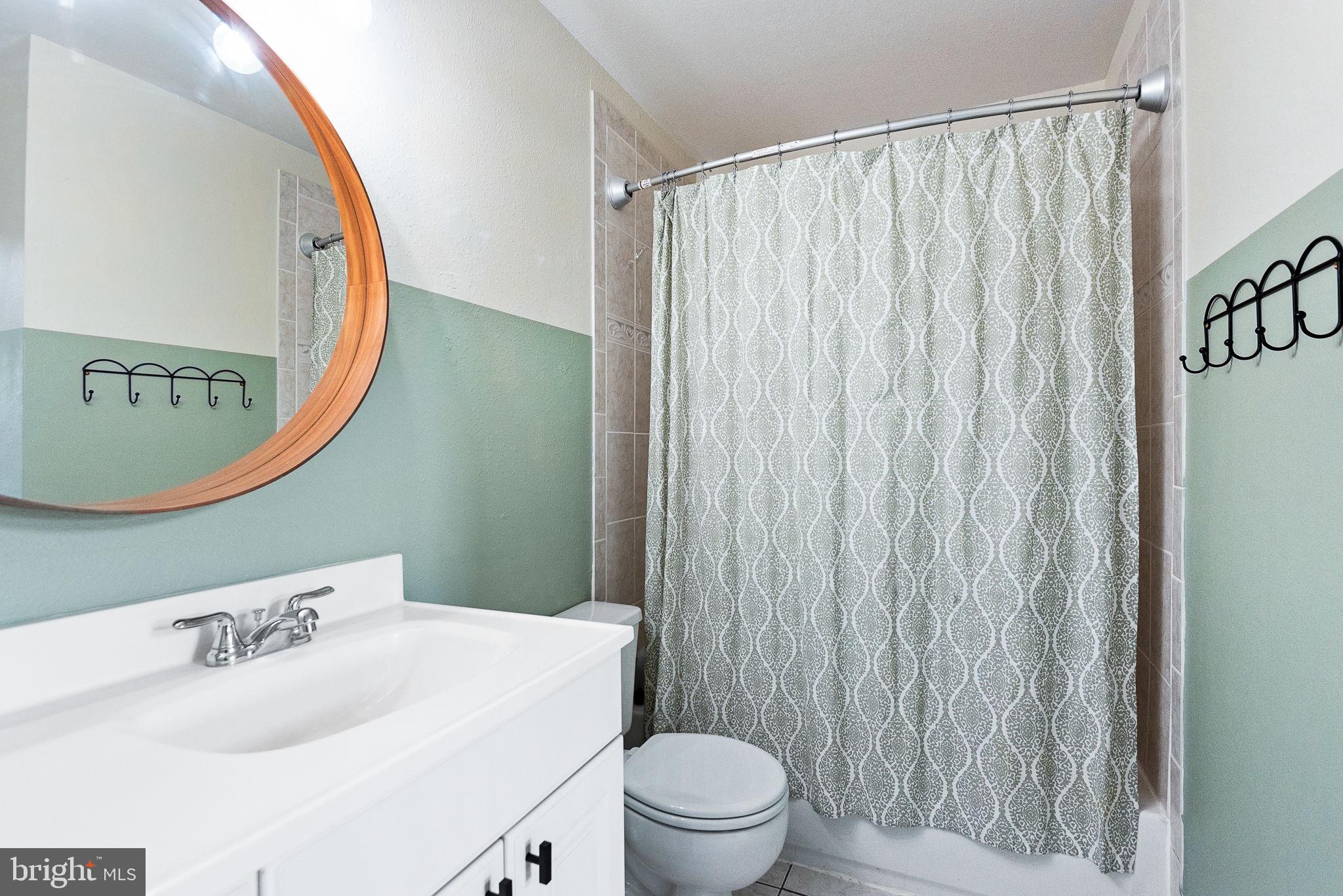 POINTE AT PARK CENTER - Residential