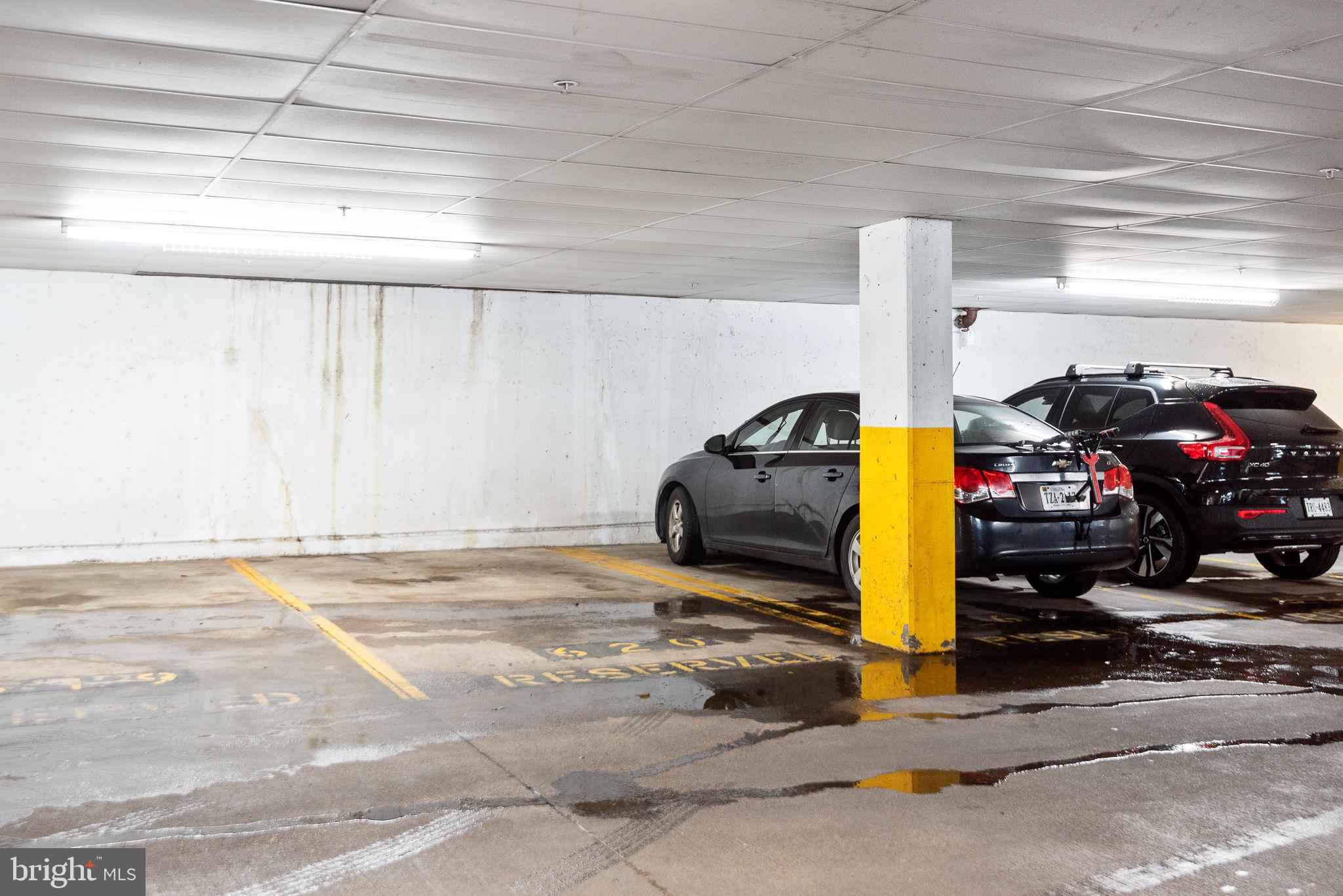 POINTE AT PARK CENTER - Residential