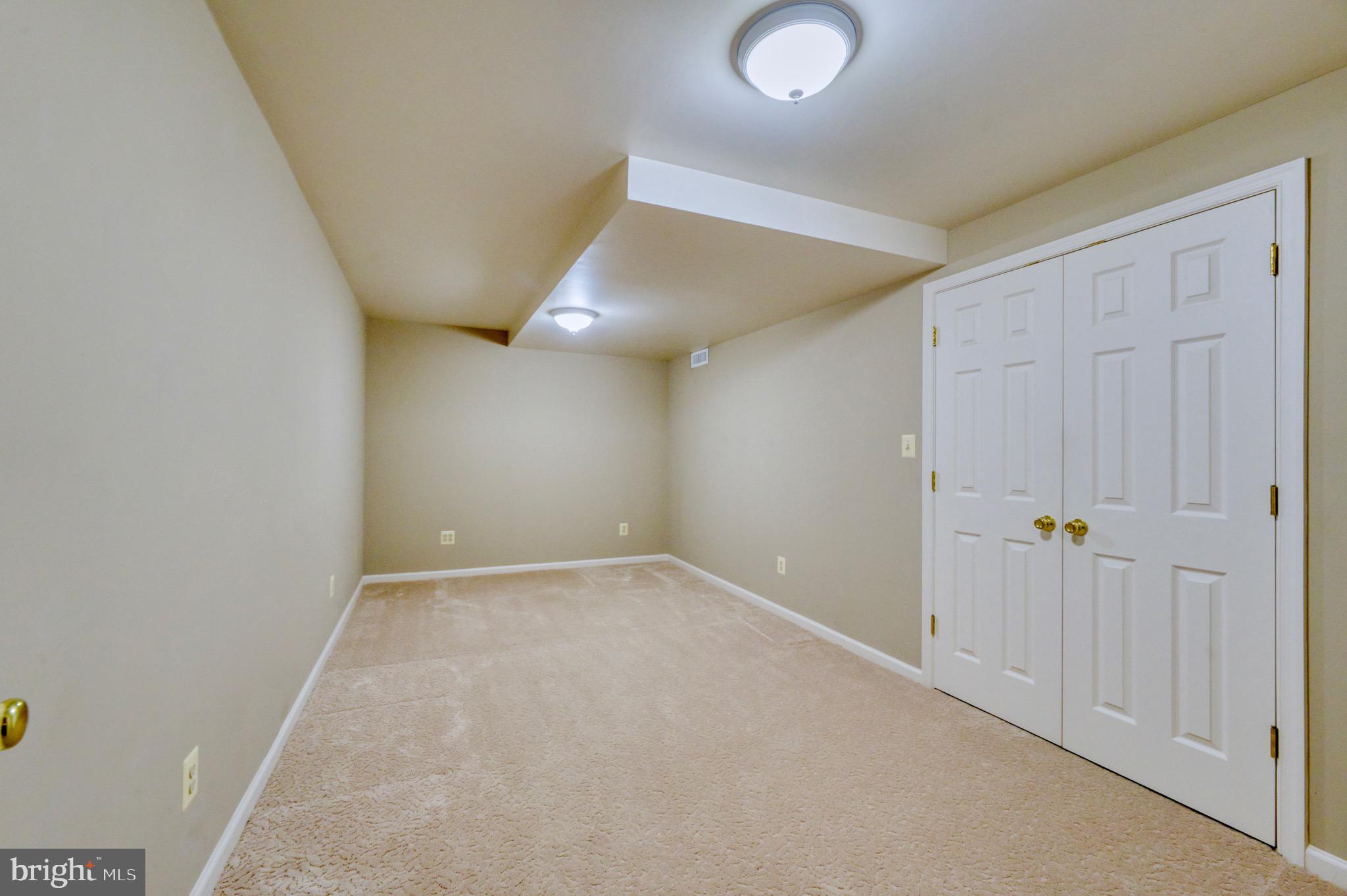 BRITTANY - Residential