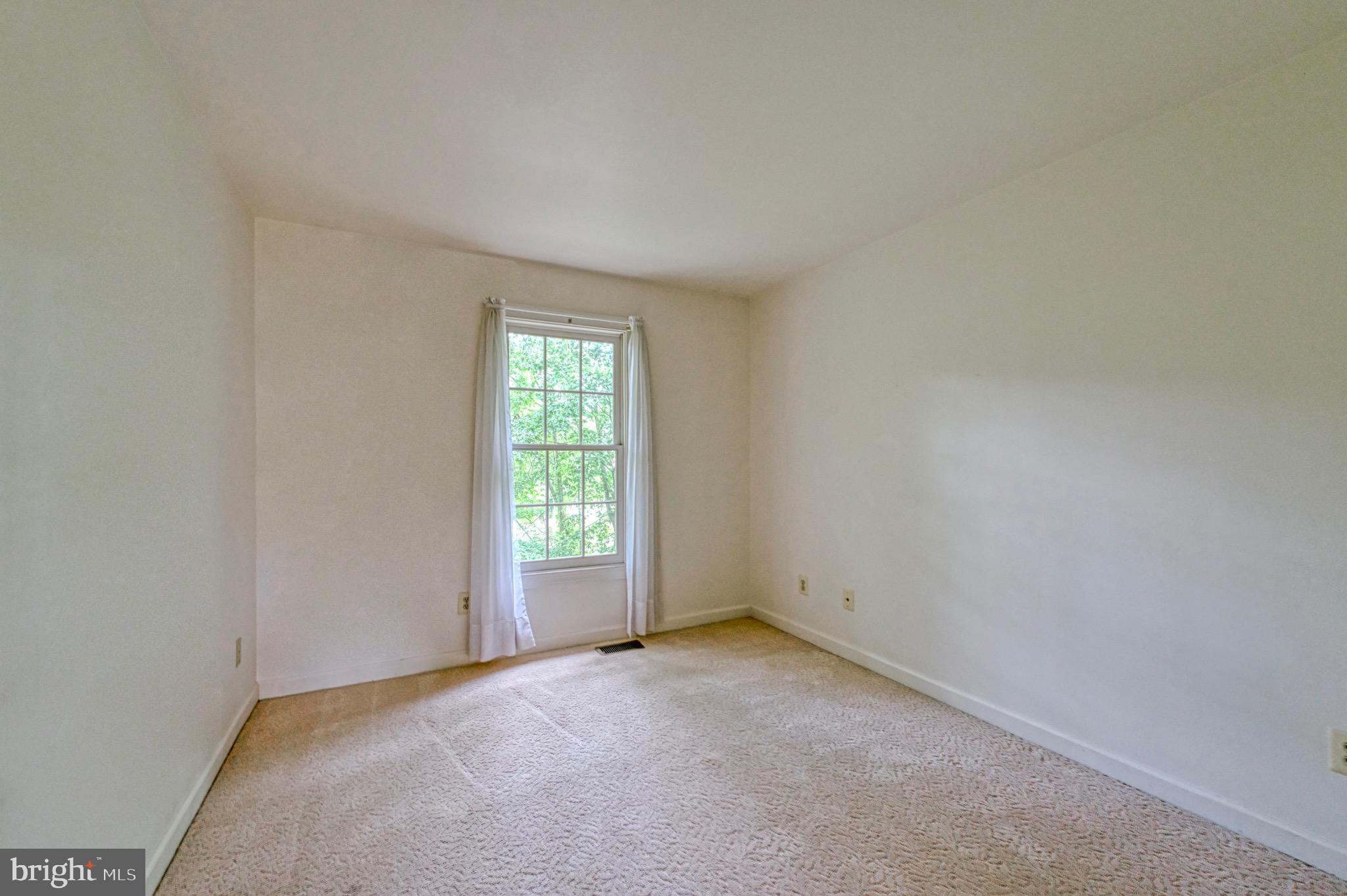 BRITTANY - Residential