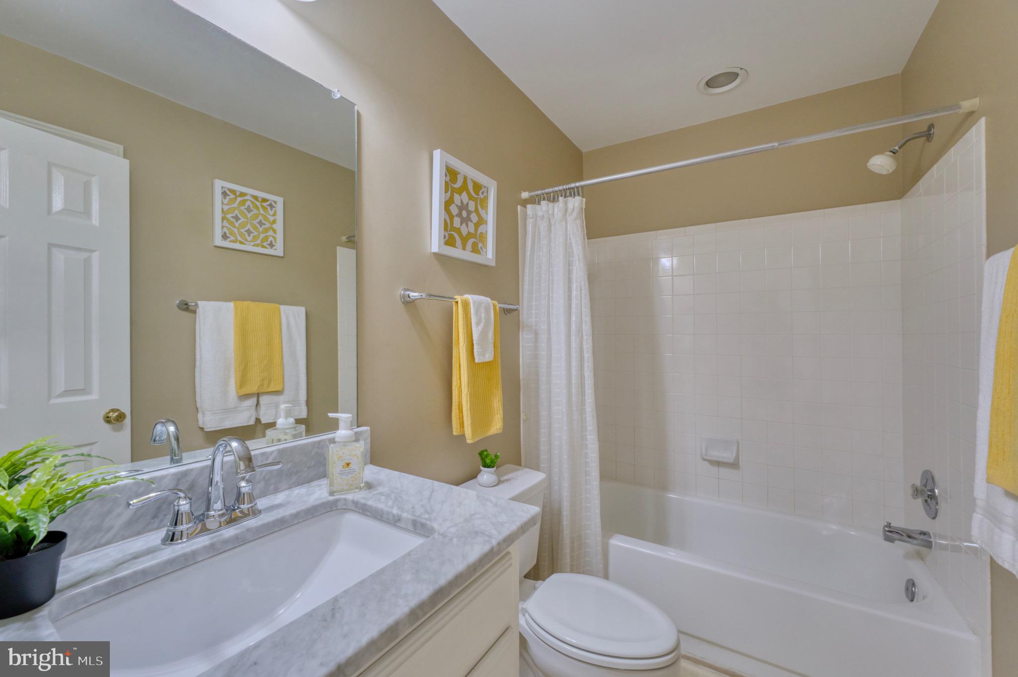 BRITTANY - Residential