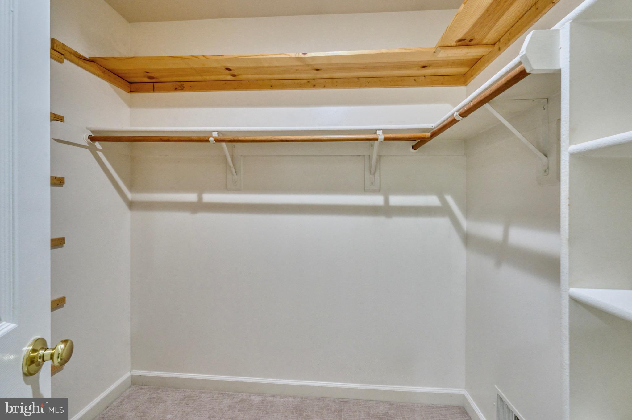 BRITTANY - Residential