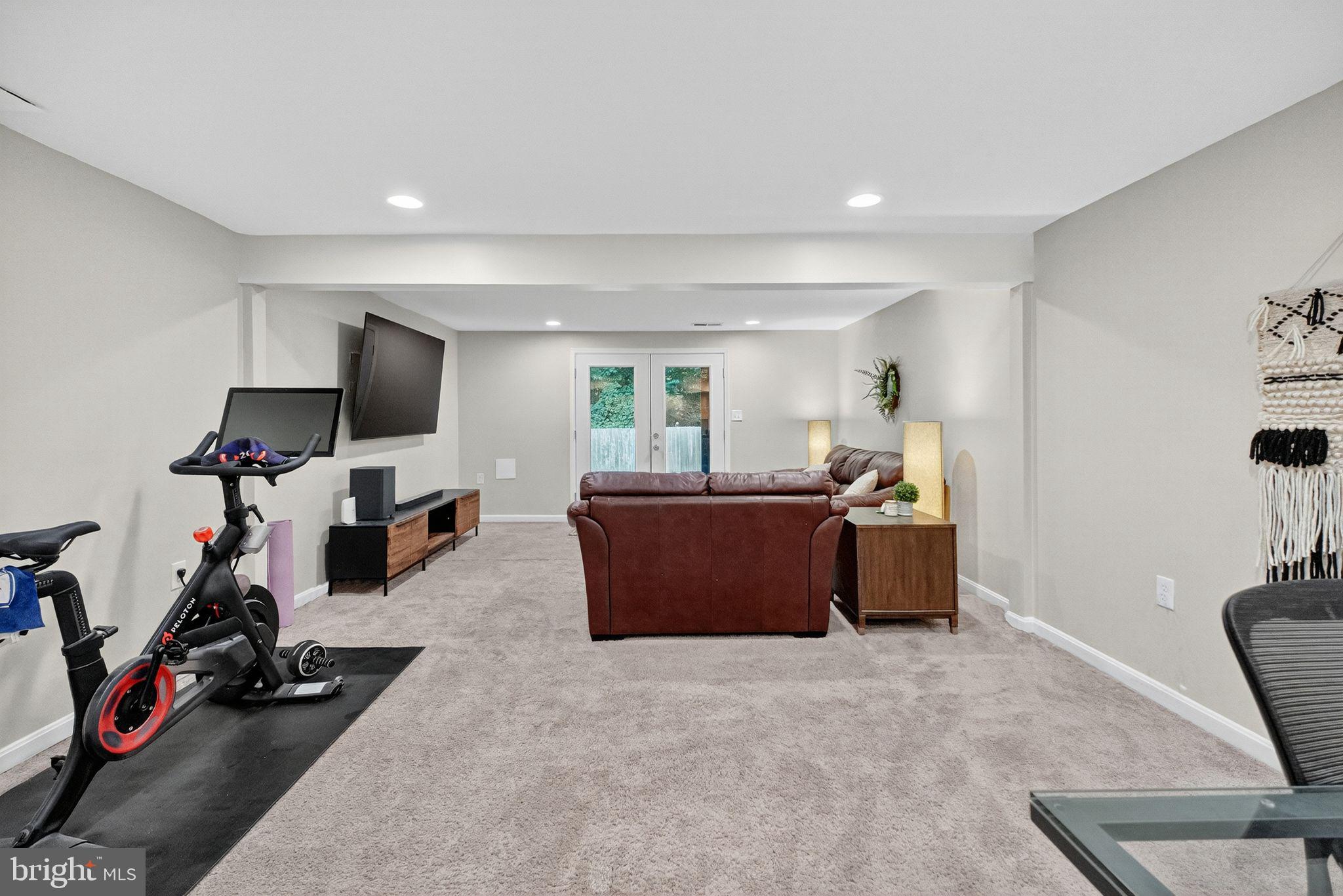 CAPETOWNE - Residential