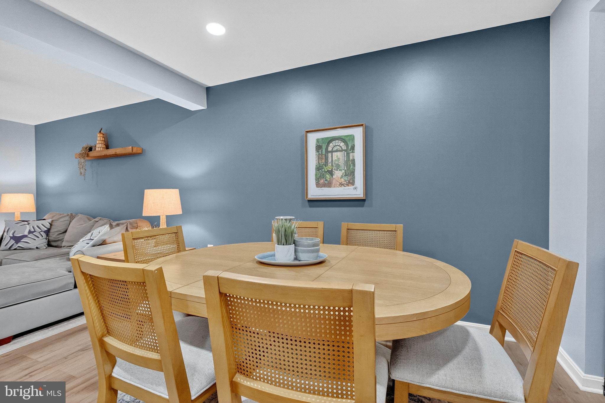 CAPETOWNE - Residential