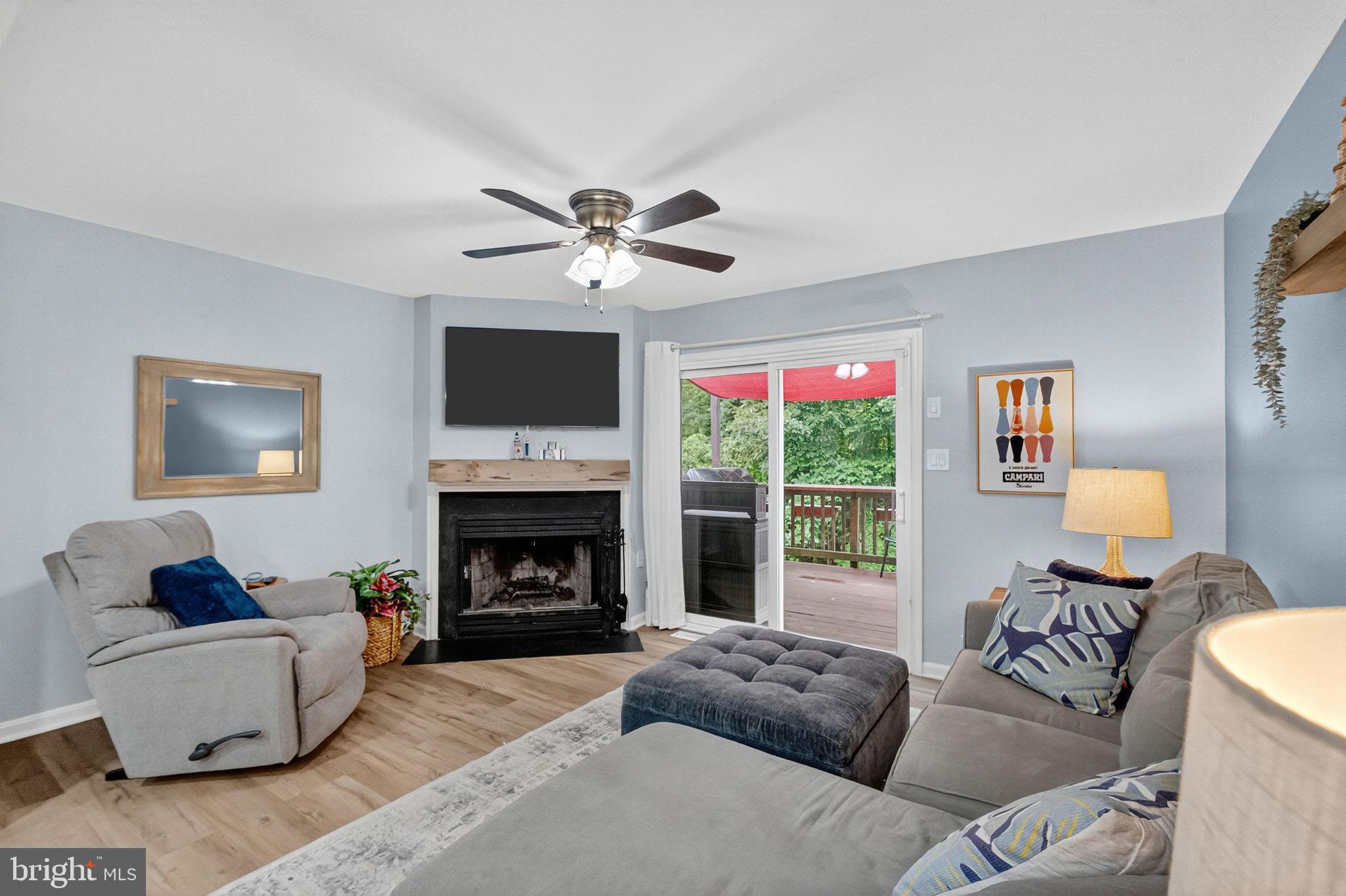 CAPETOWNE - Residential