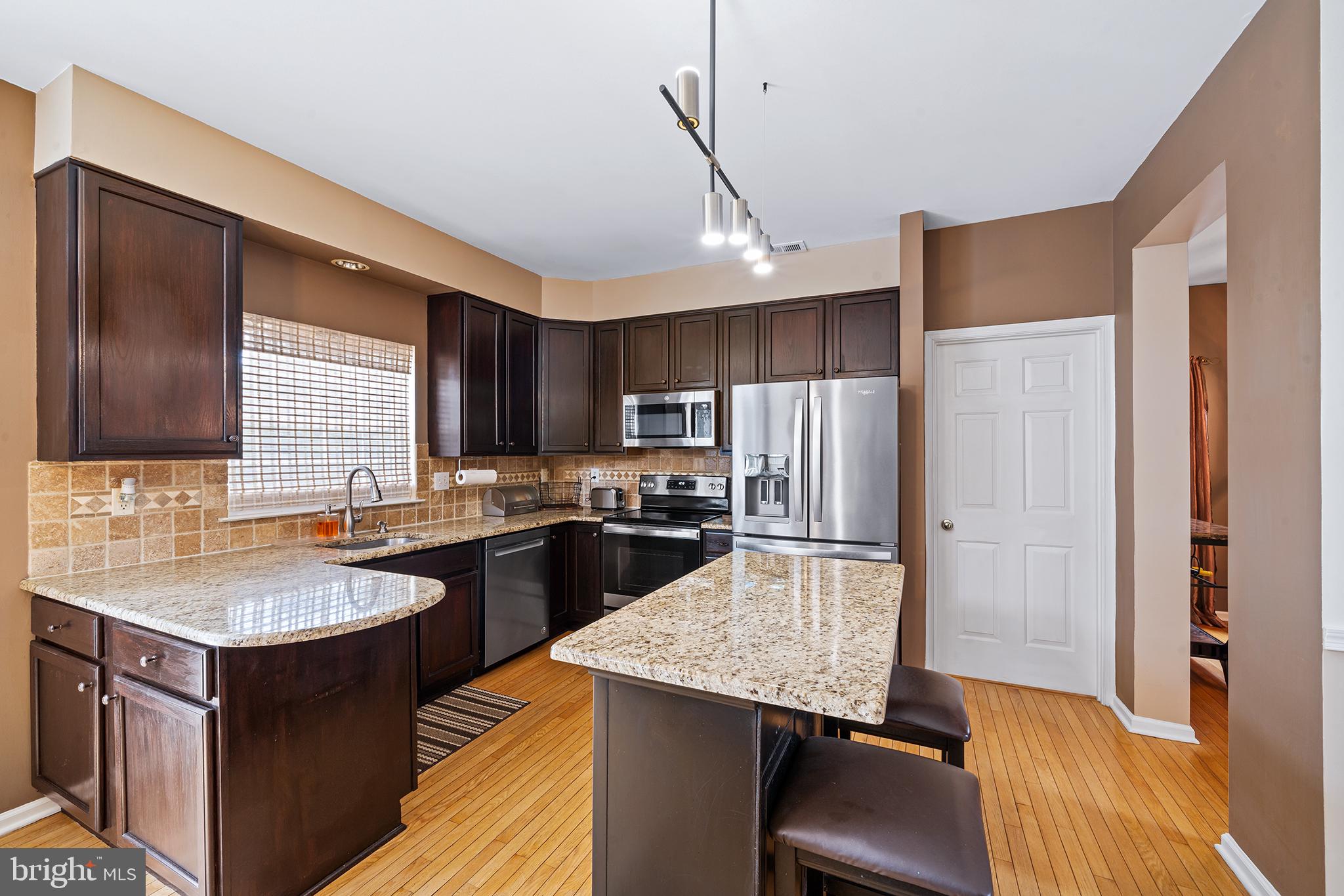 VALLEY VIEW ESTS - Residential