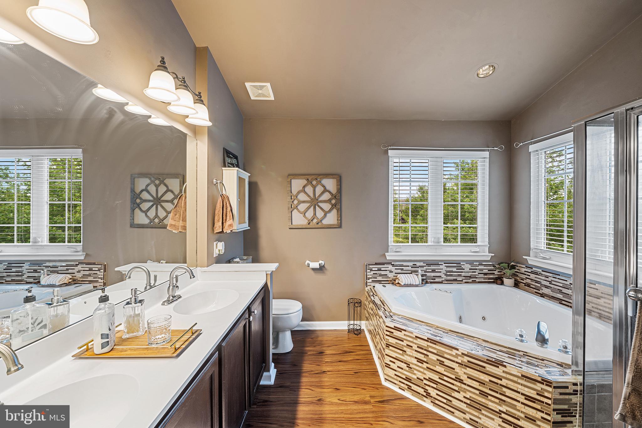 VALLEY VIEW ESTS - Residential