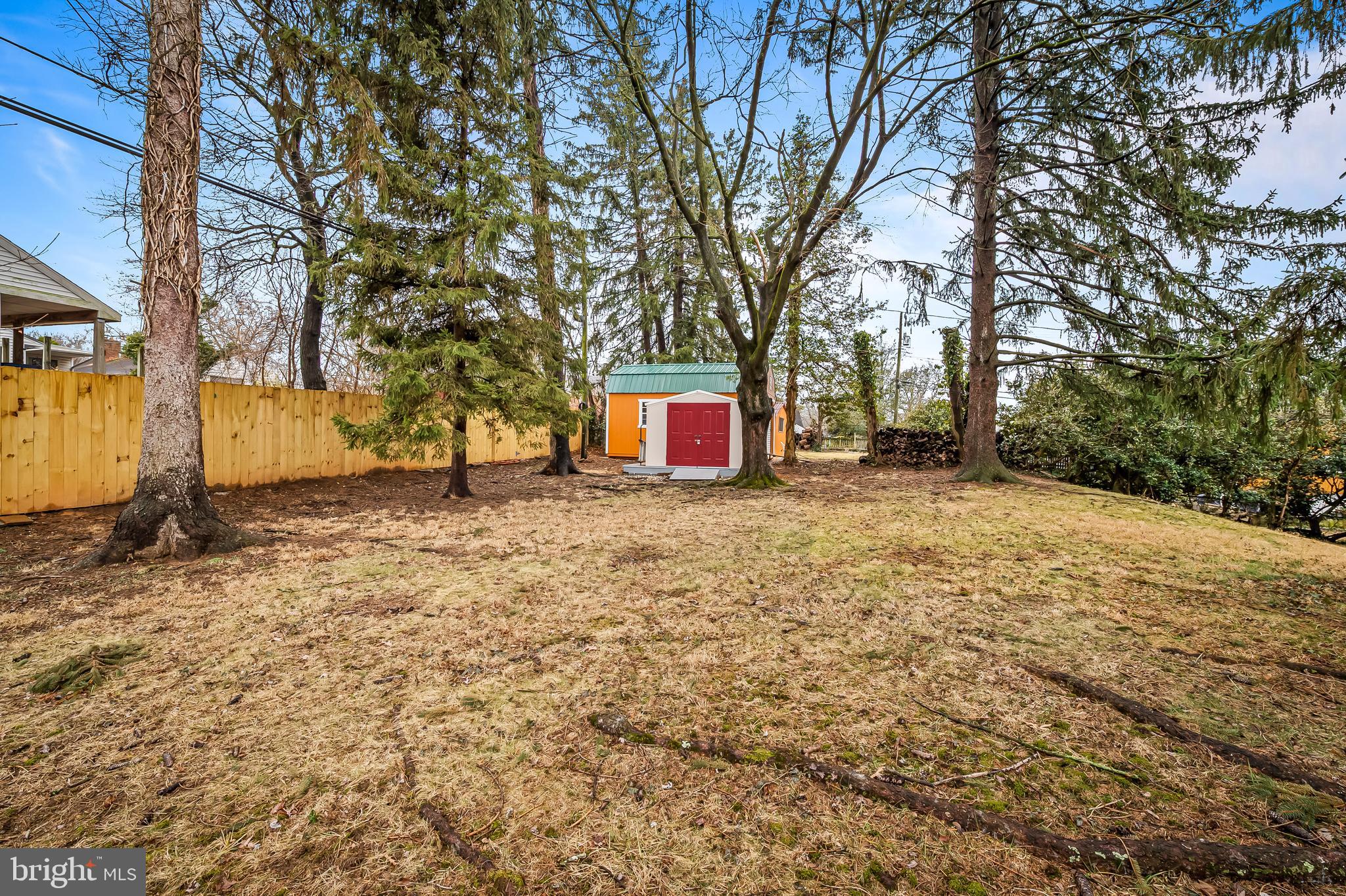 KNOLLWOOD - Residential