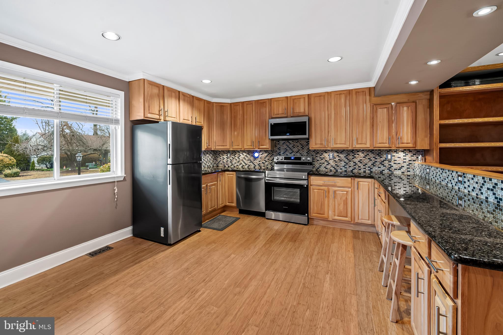 KNOLLWOOD - Residential