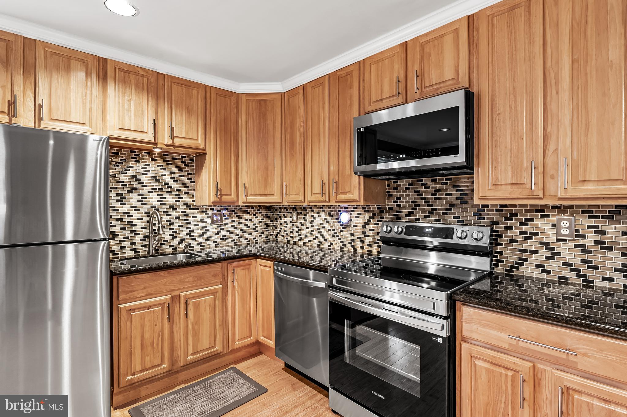 KNOLLWOOD - Residential