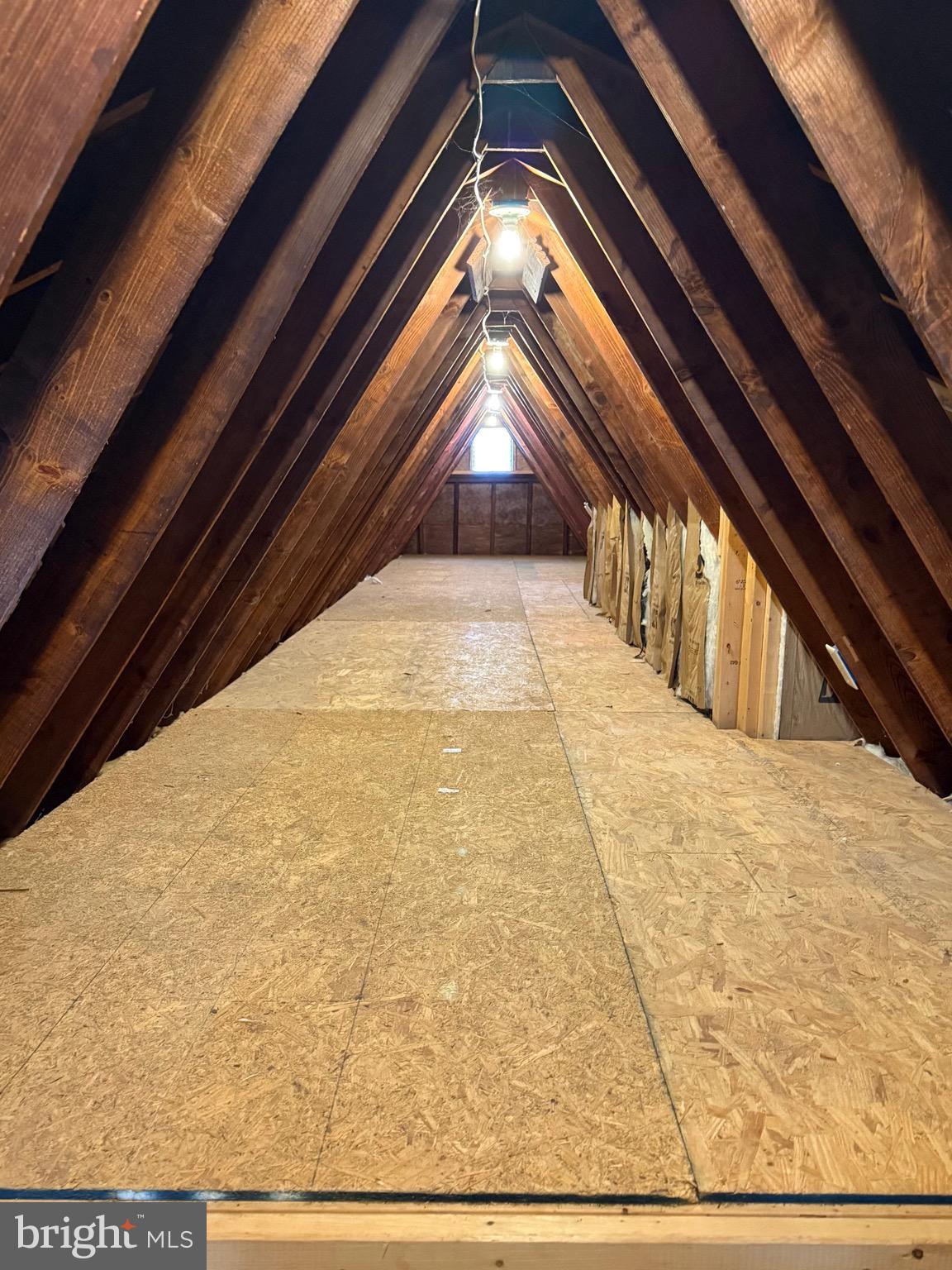 KNOLLWOOD - Residential