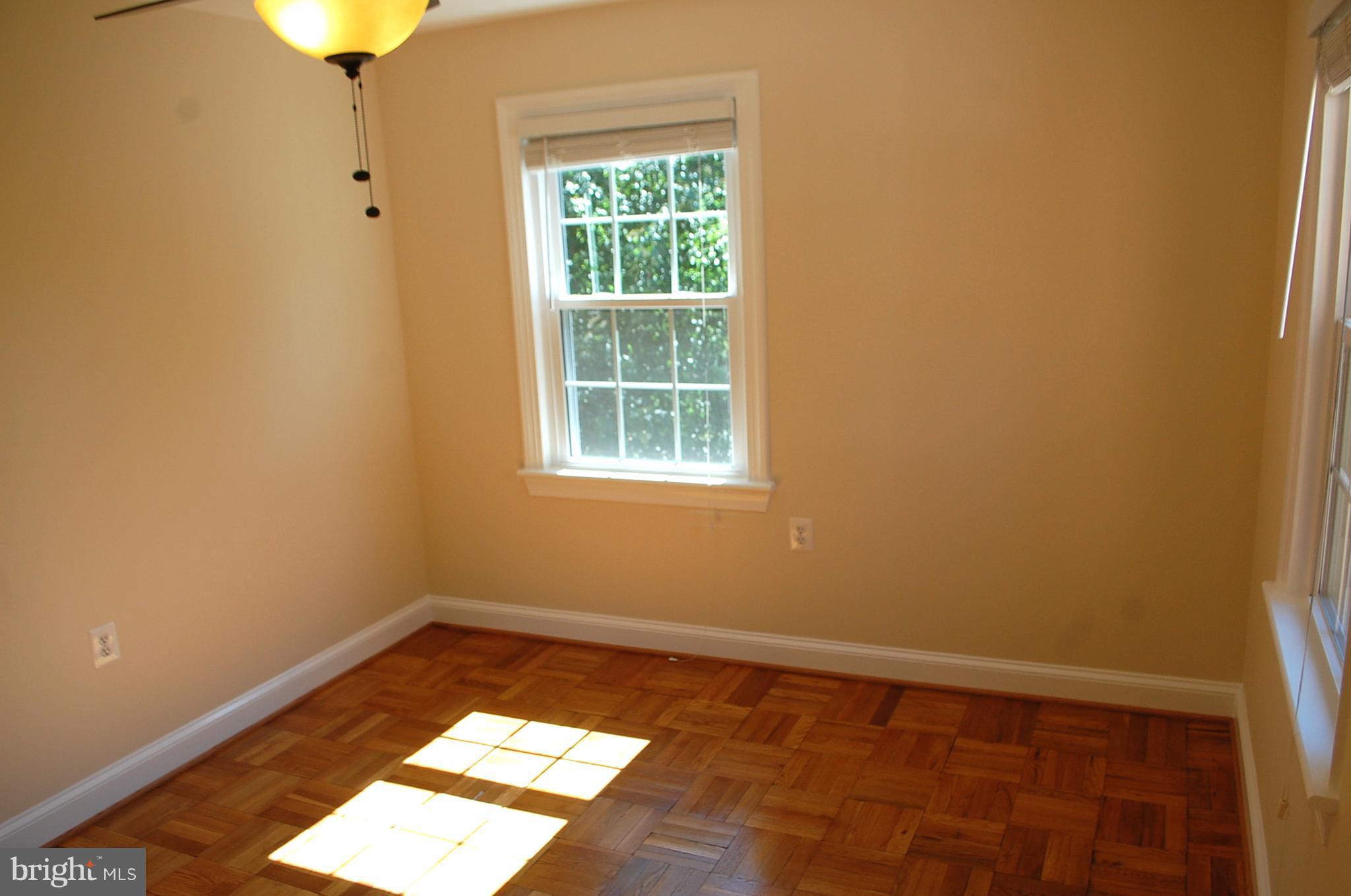 BELLE VIEW - Residential Lease