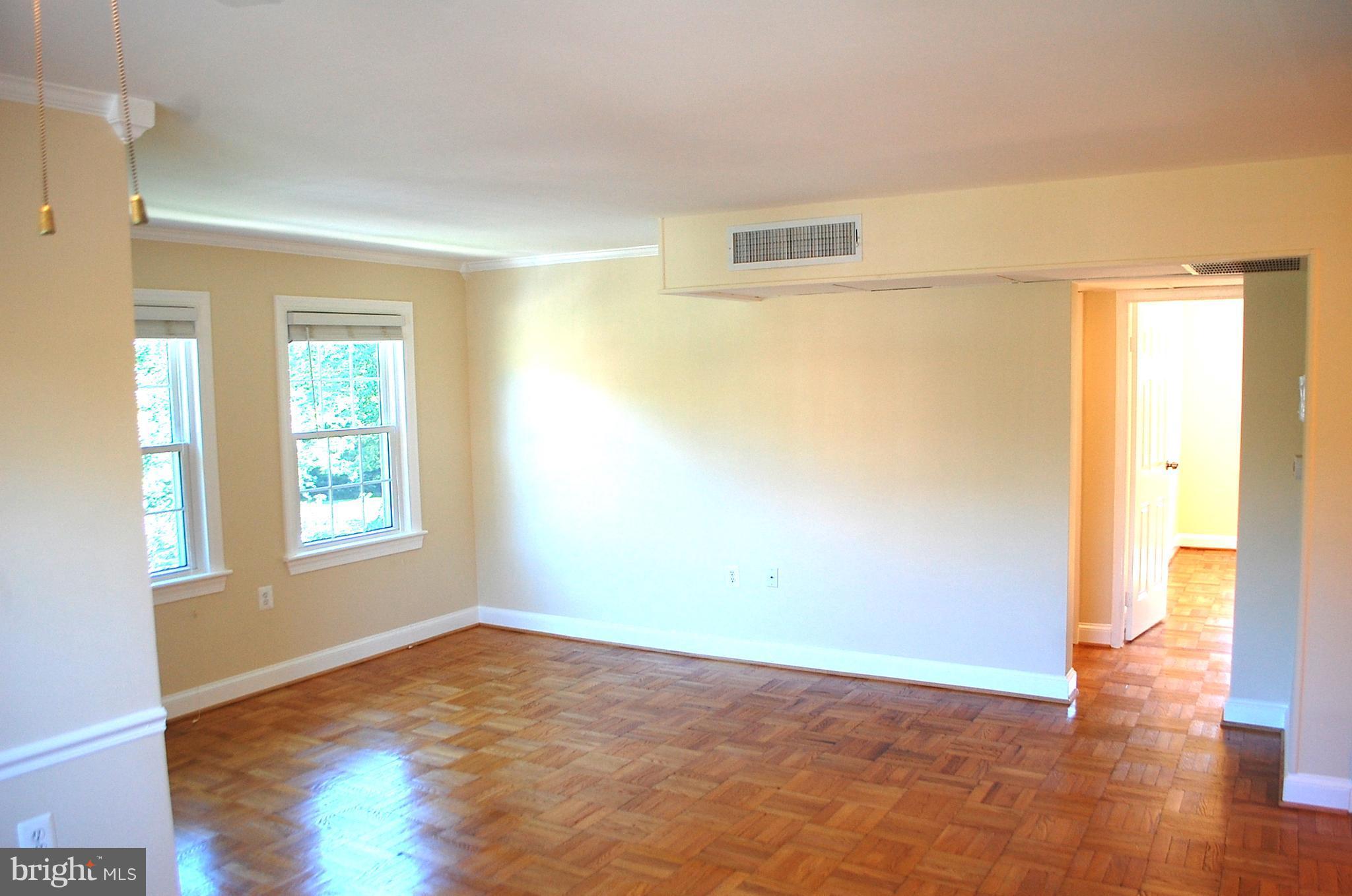 BELLE VIEW - Residential Lease