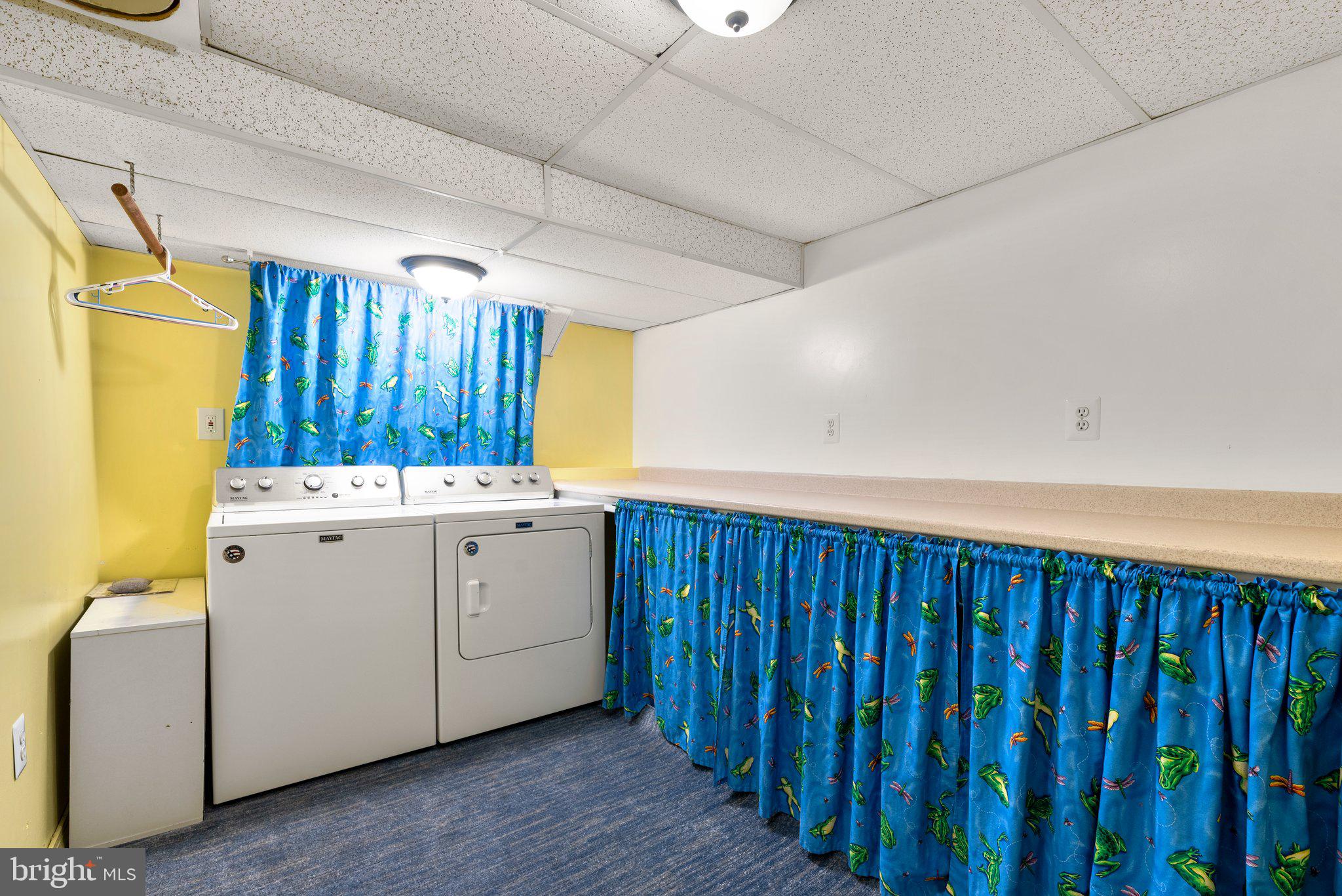 BALTIMORE HIGHLANDS - Residential