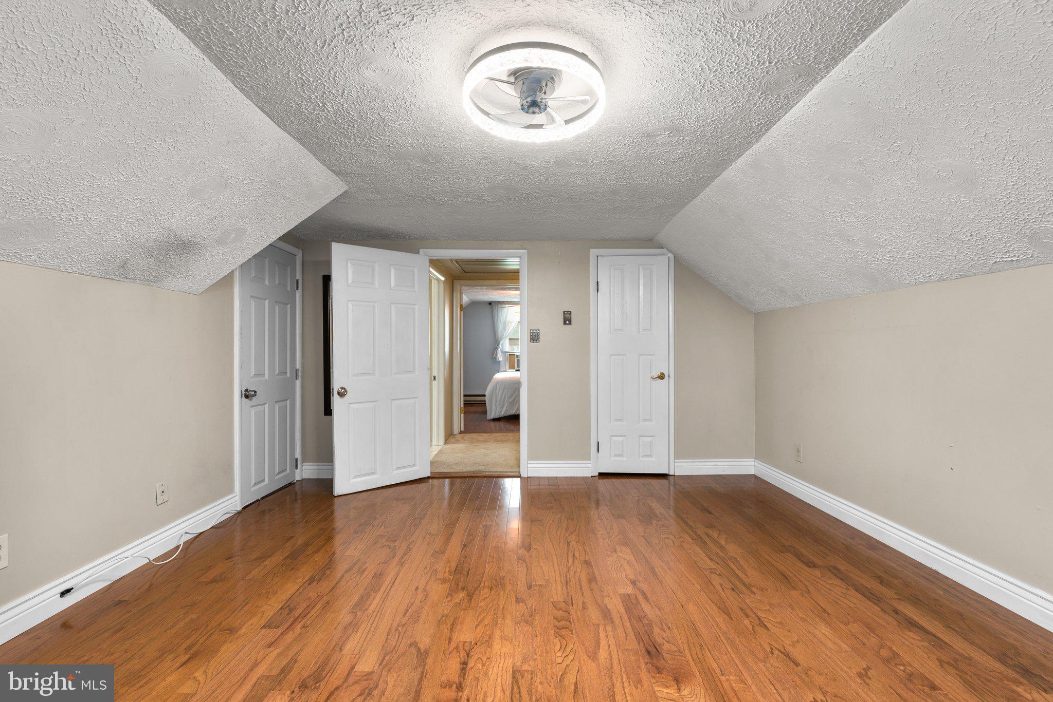 BALTIMORE HIGHLANDS - Residential