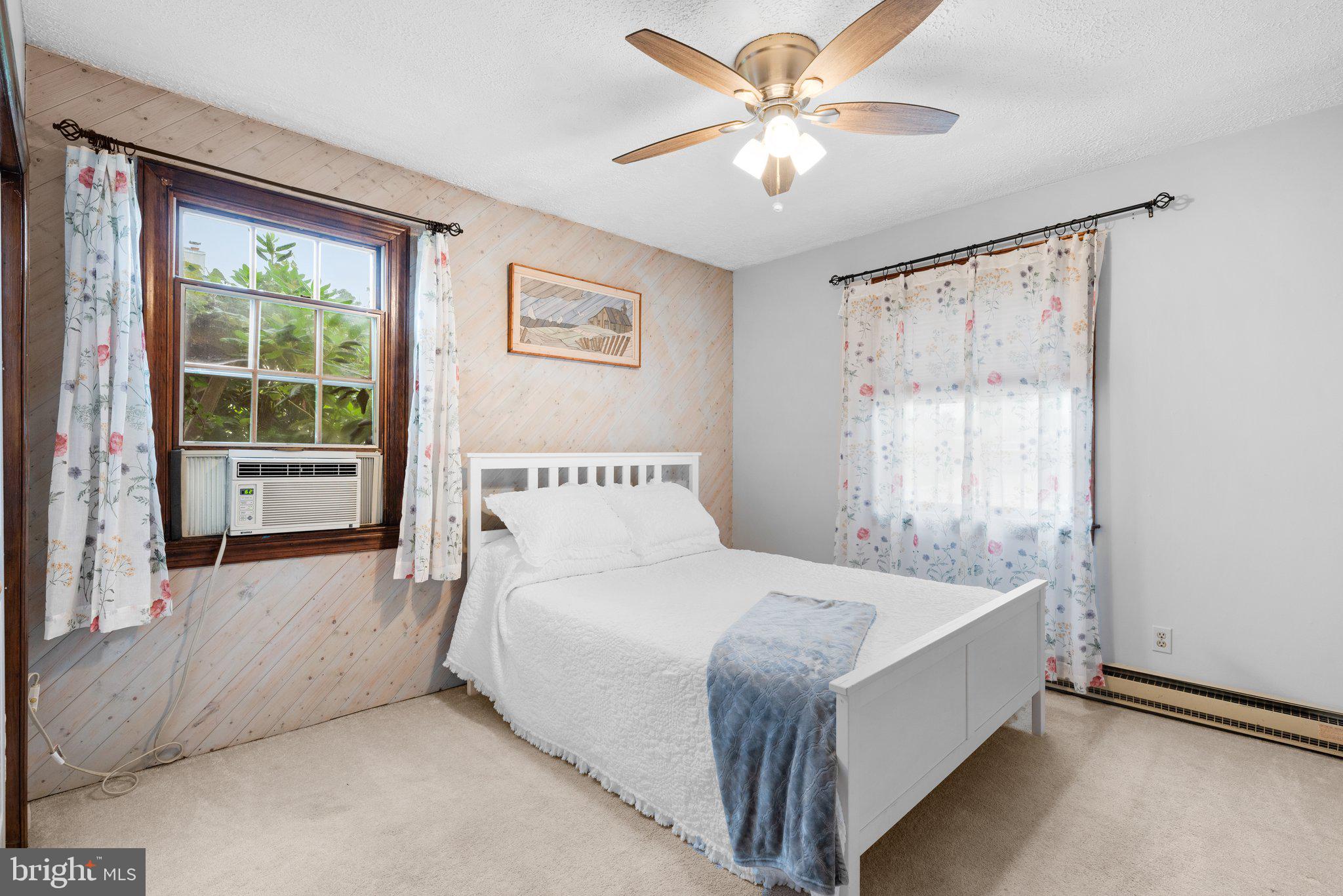 BALTIMORE HIGHLANDS - Residential