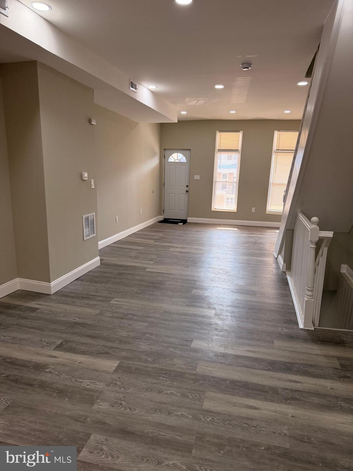 ROSEMONT - Residential