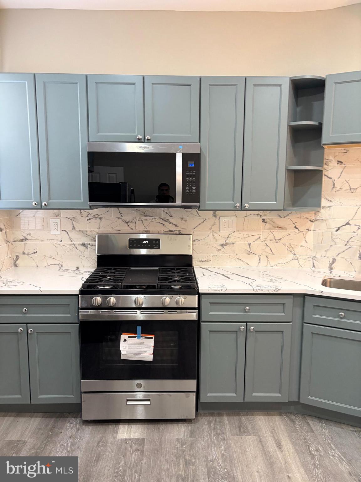 ROSEMONT - Residential