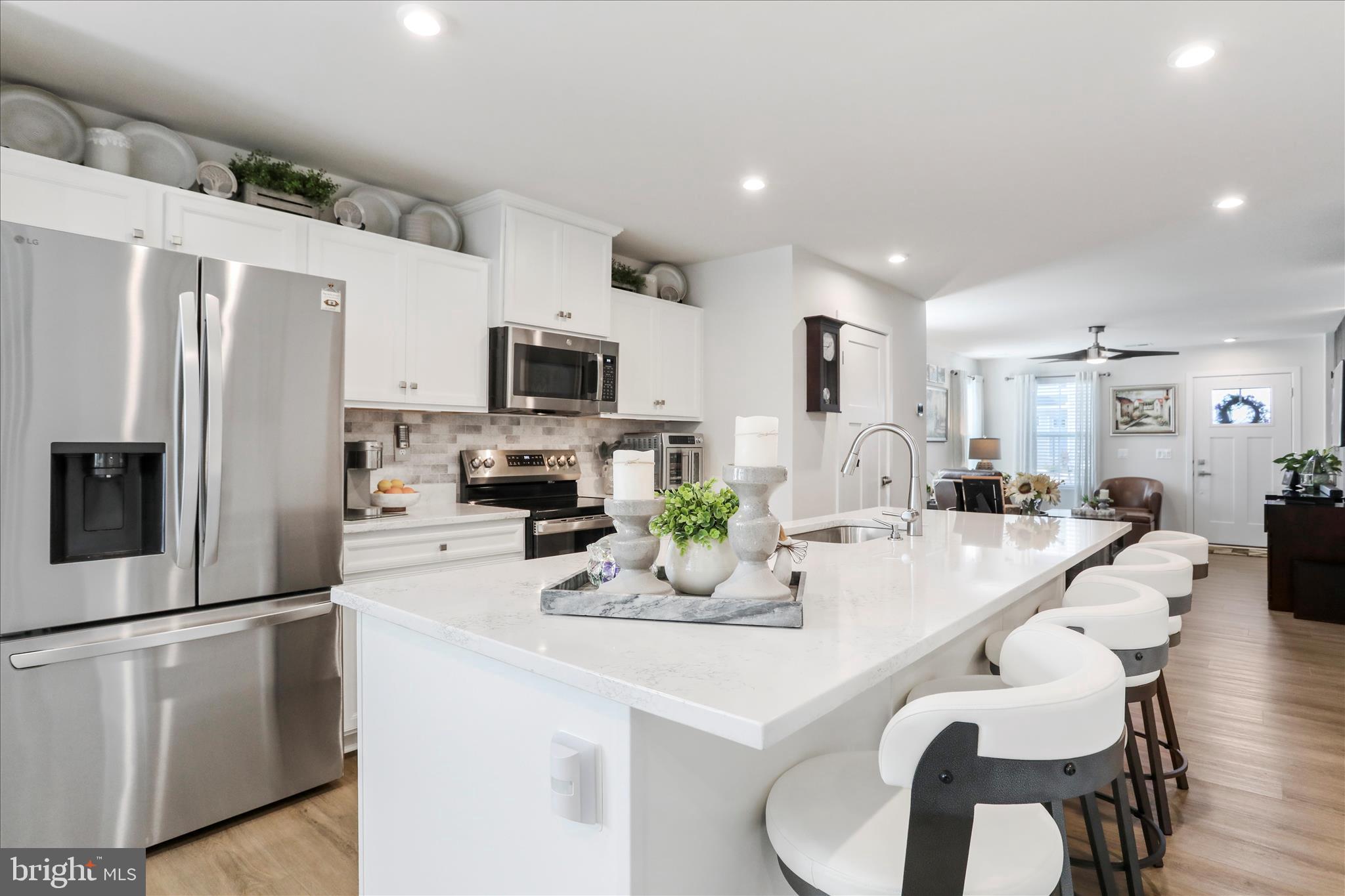 ARCADIA SPRINGS - Residential