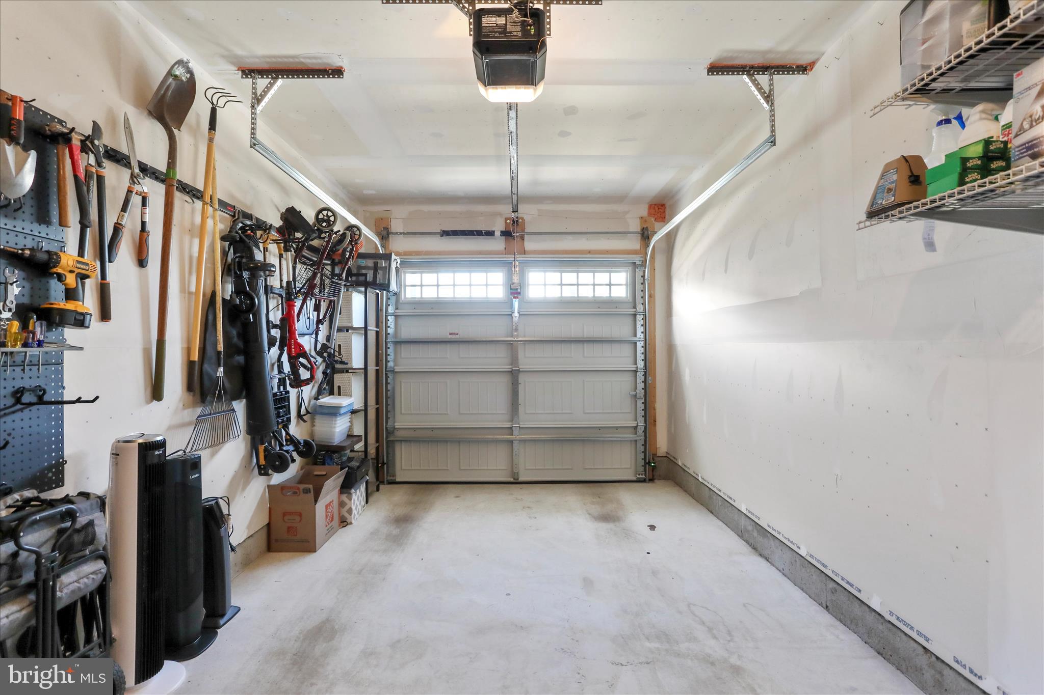 ARCADIA SPRINGS - Residential