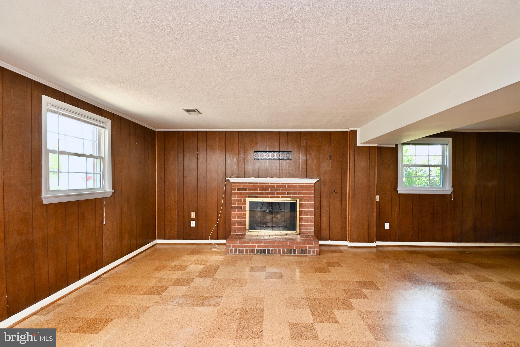 HAYFIELD FARM - Residential Lease