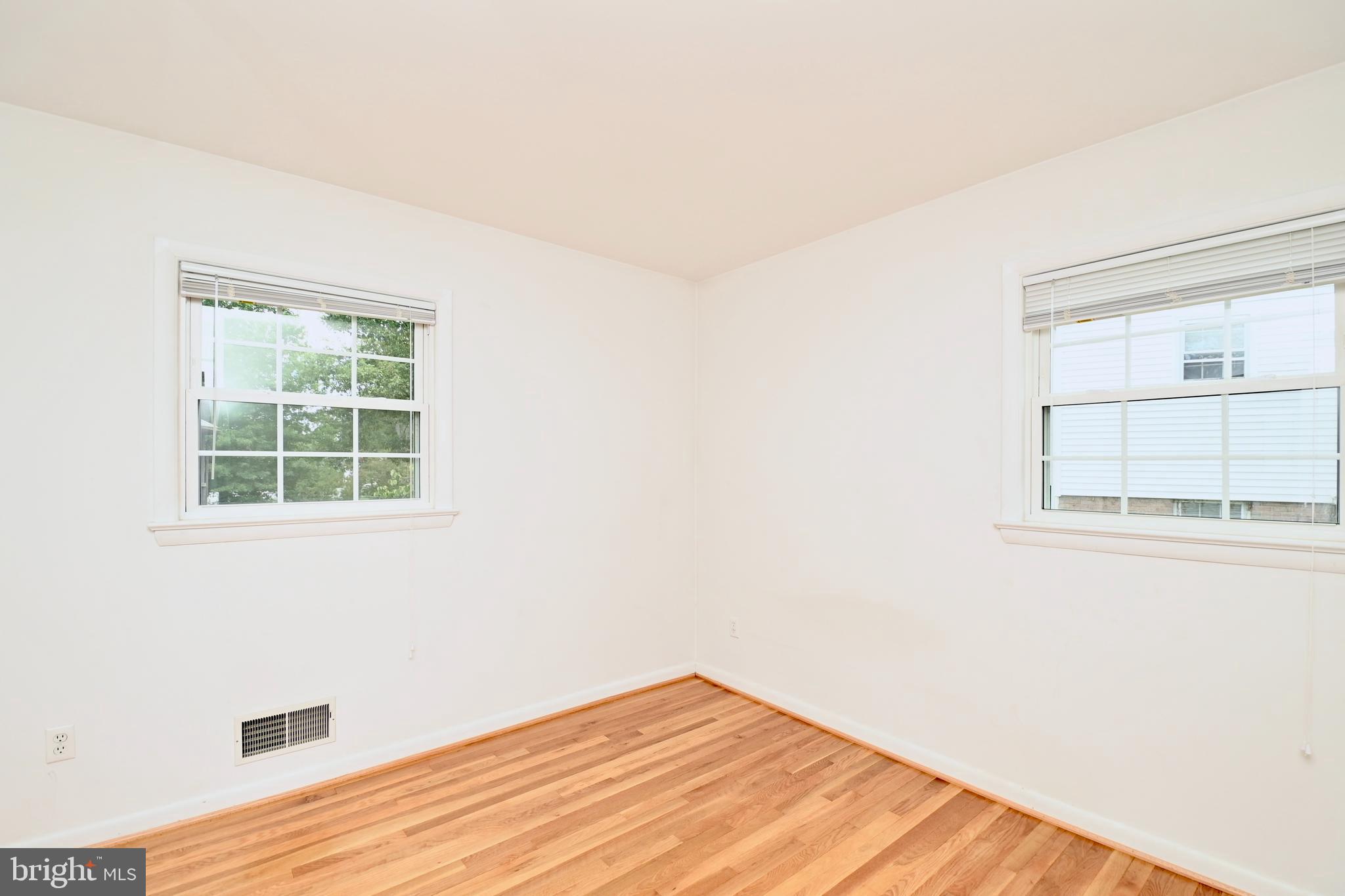 HAYFIELD FARM - Residential Lease