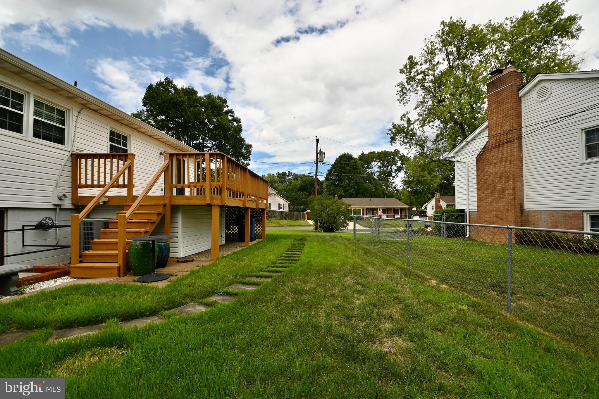 HAYFIELD FARM - Residential Lease