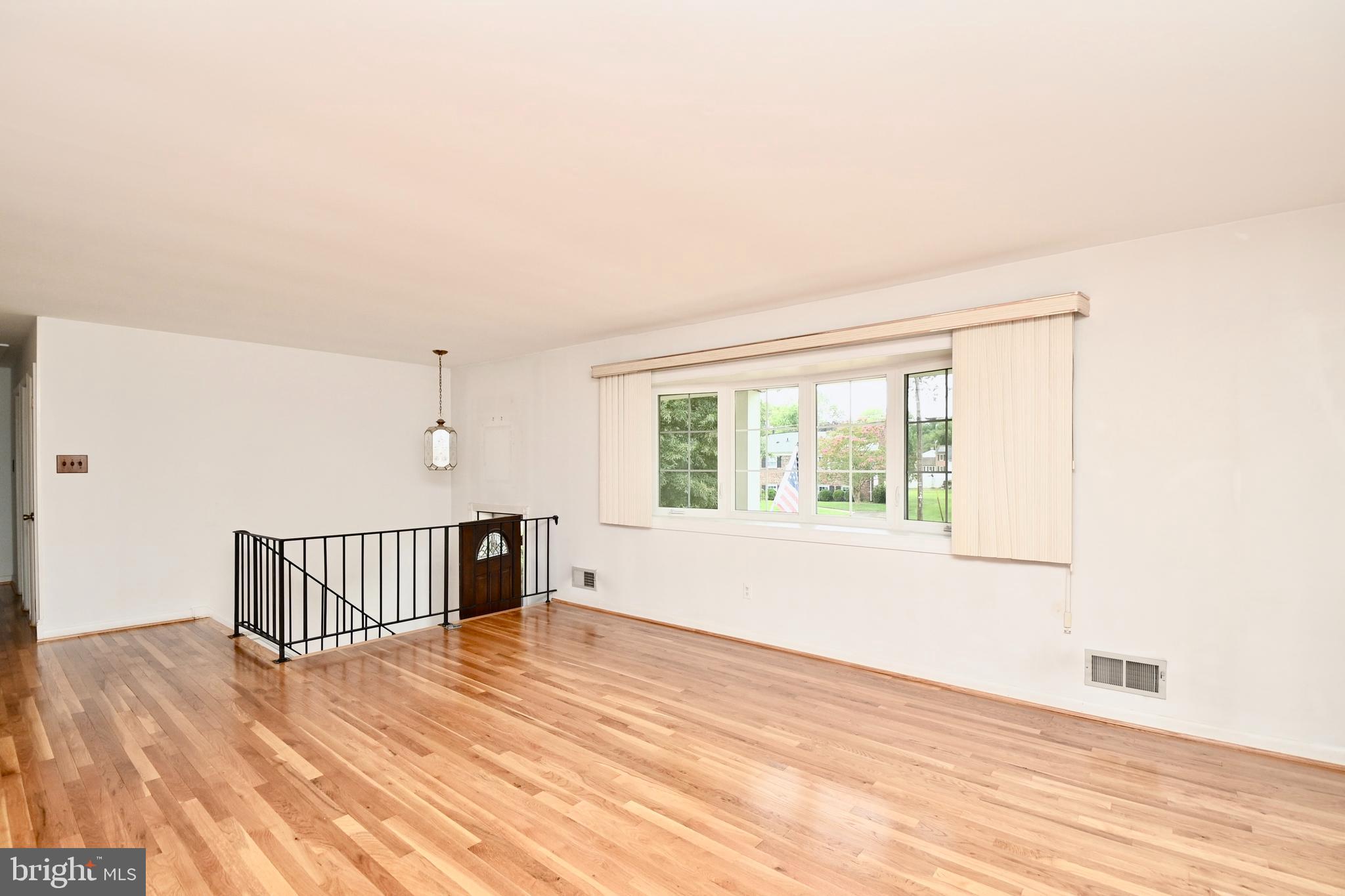 HAYFIELD FARM - Residential Lease