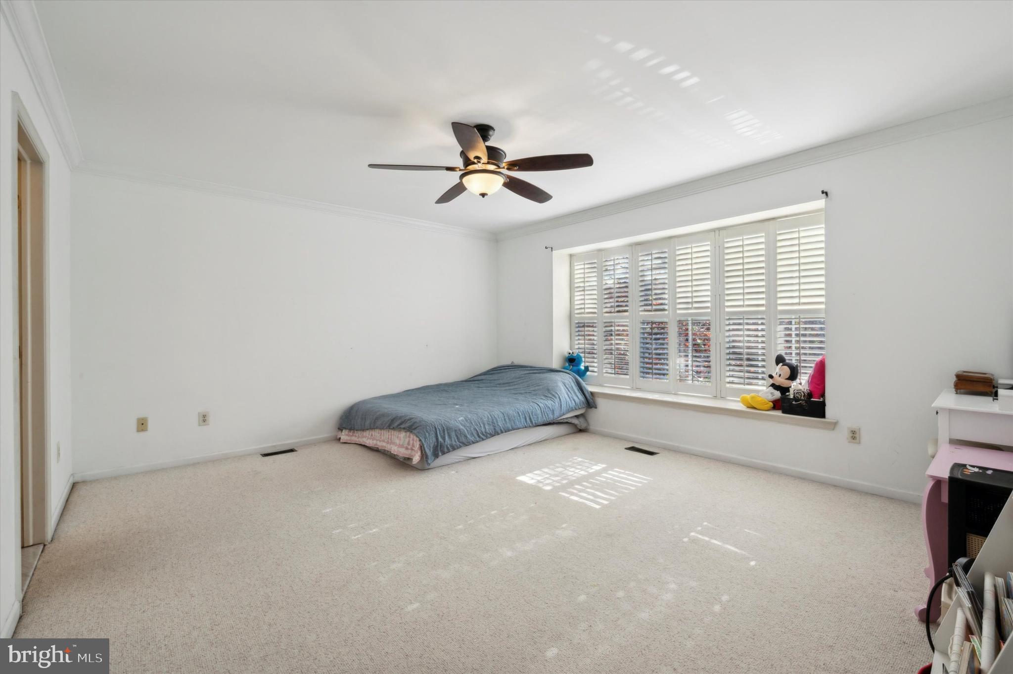 HAMPTON GREEN - Residential