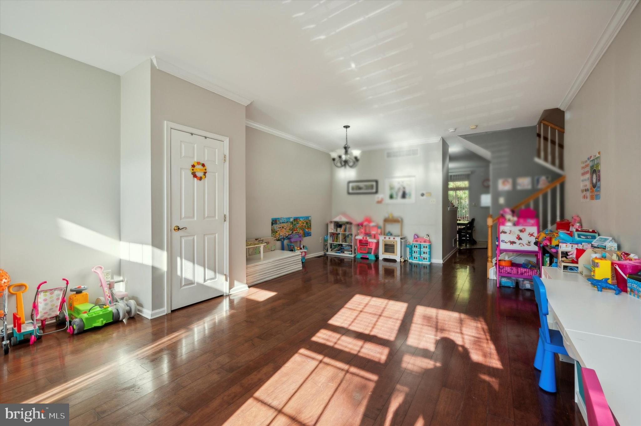 HAMPTON GREEN - Residential