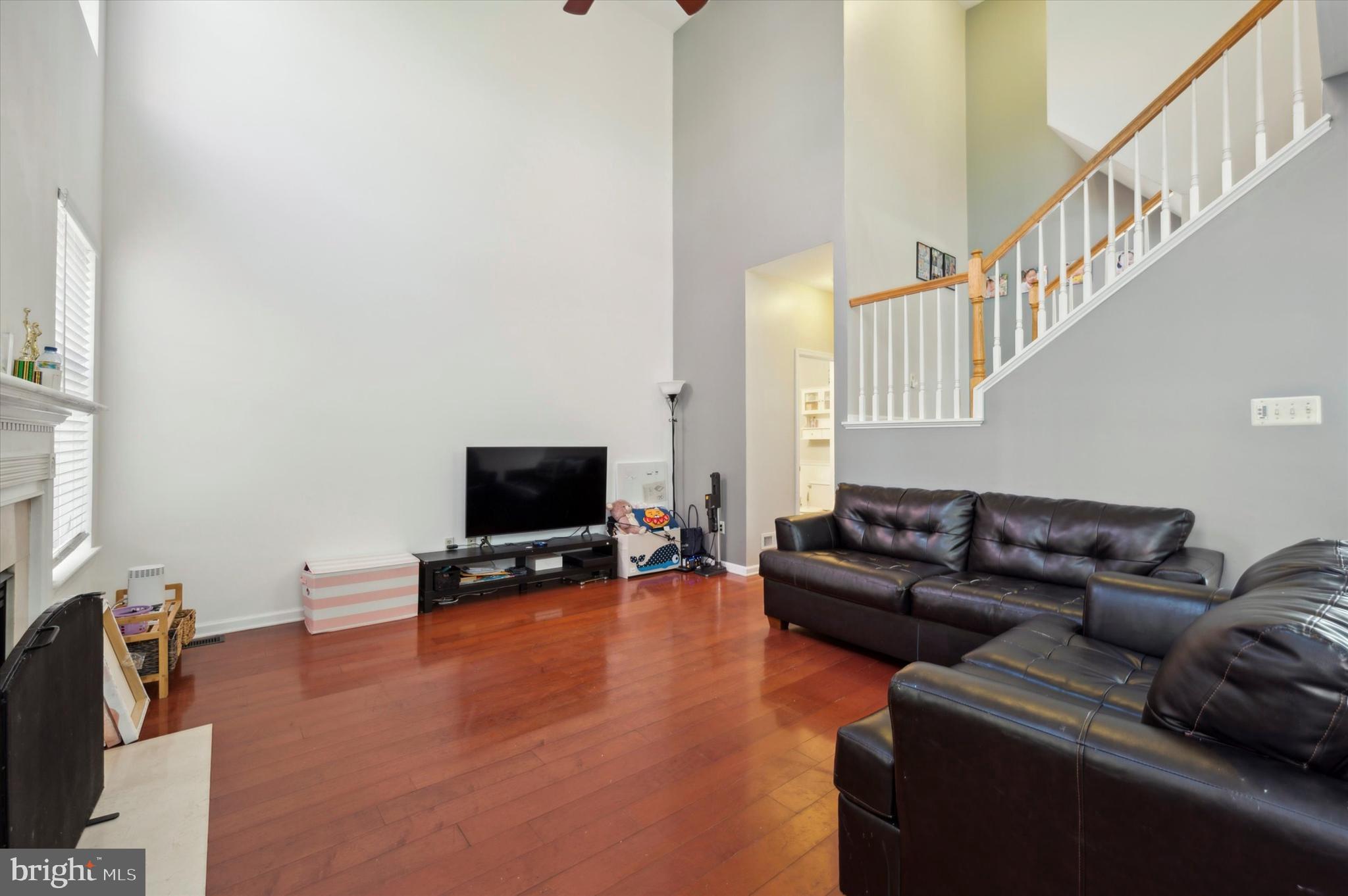 HAMPTON GREEN - Residential