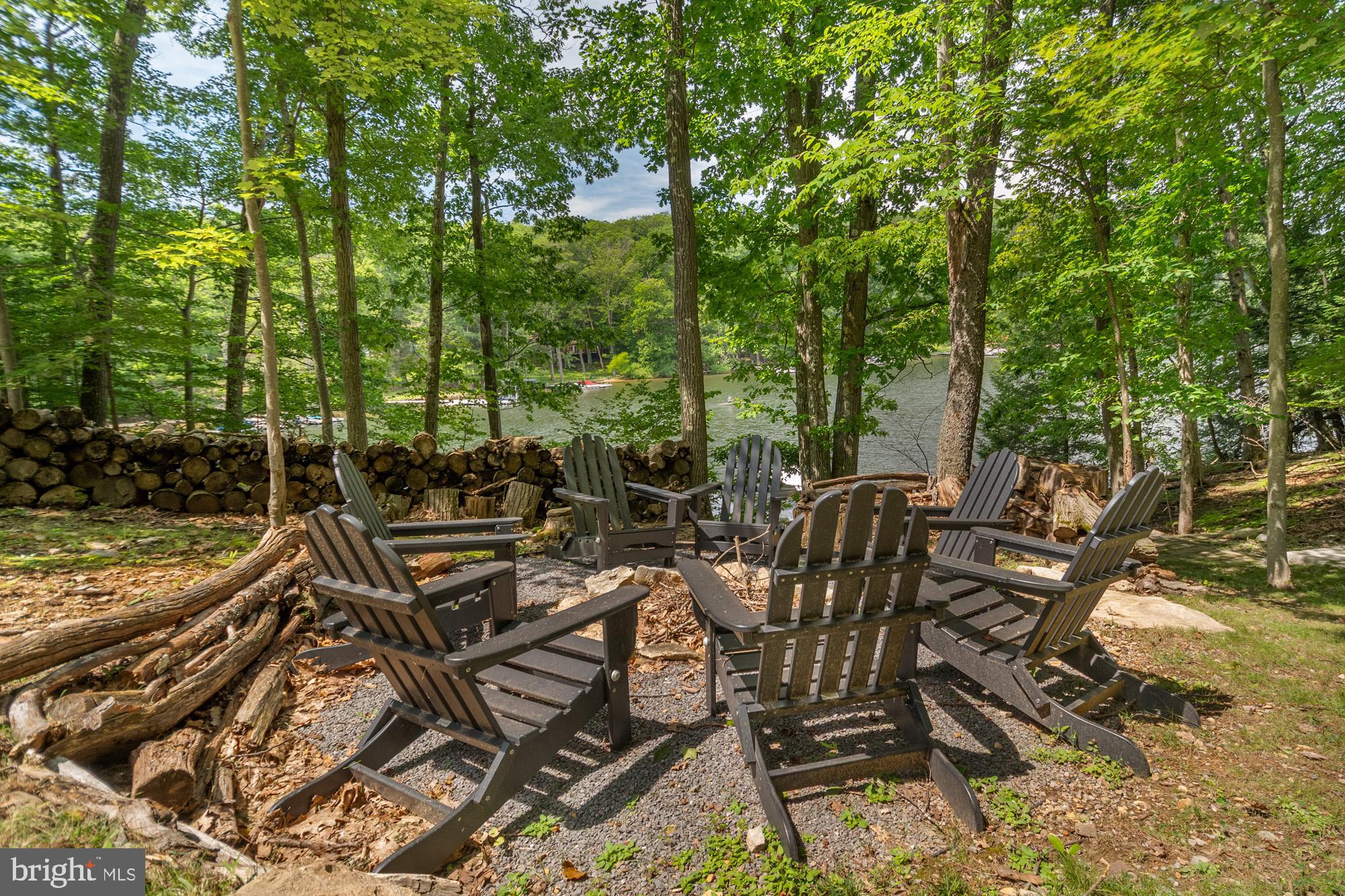 LAKE SHORE DRIVE - Residential