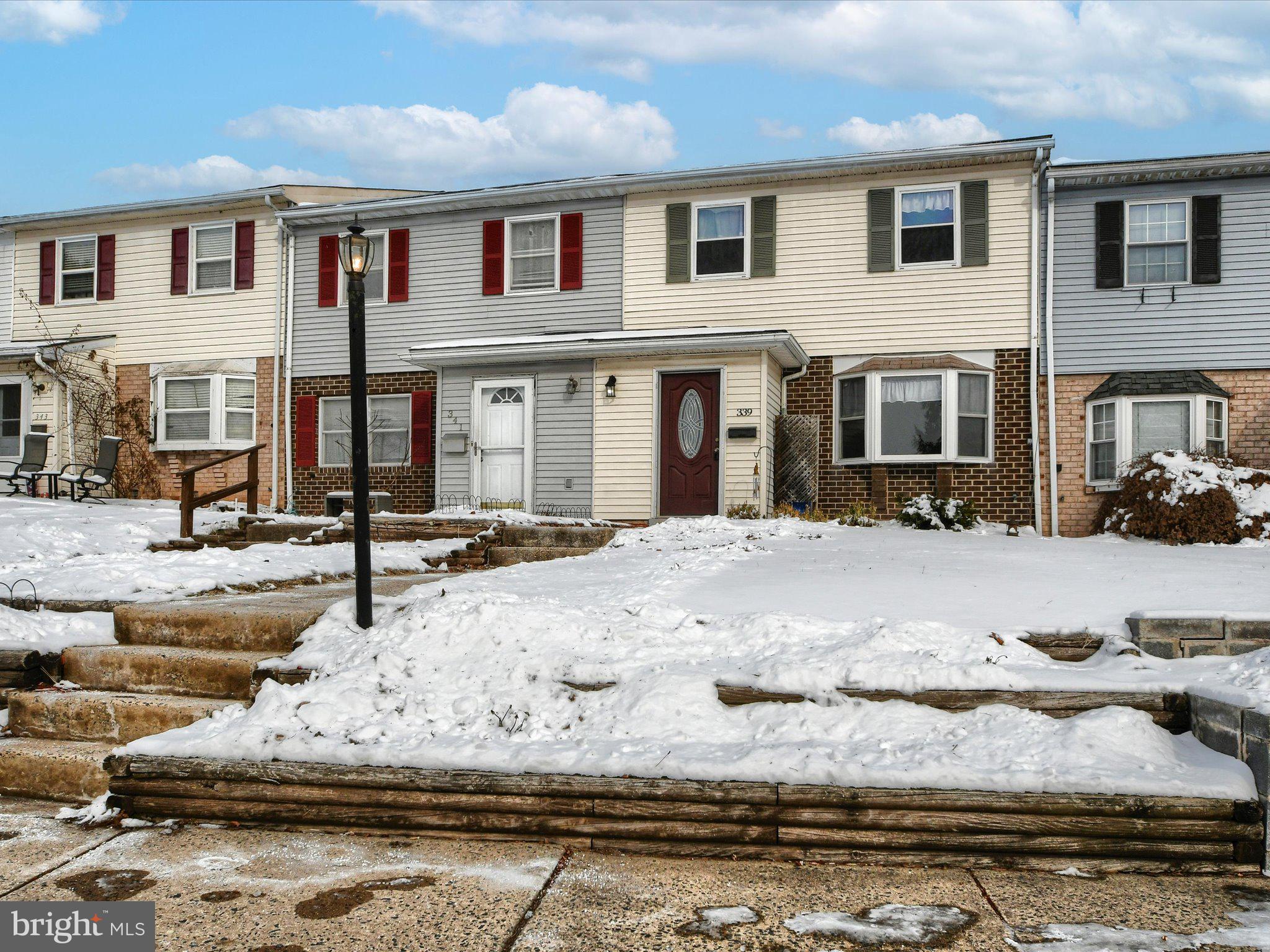 COLONIAL VIL - Residential