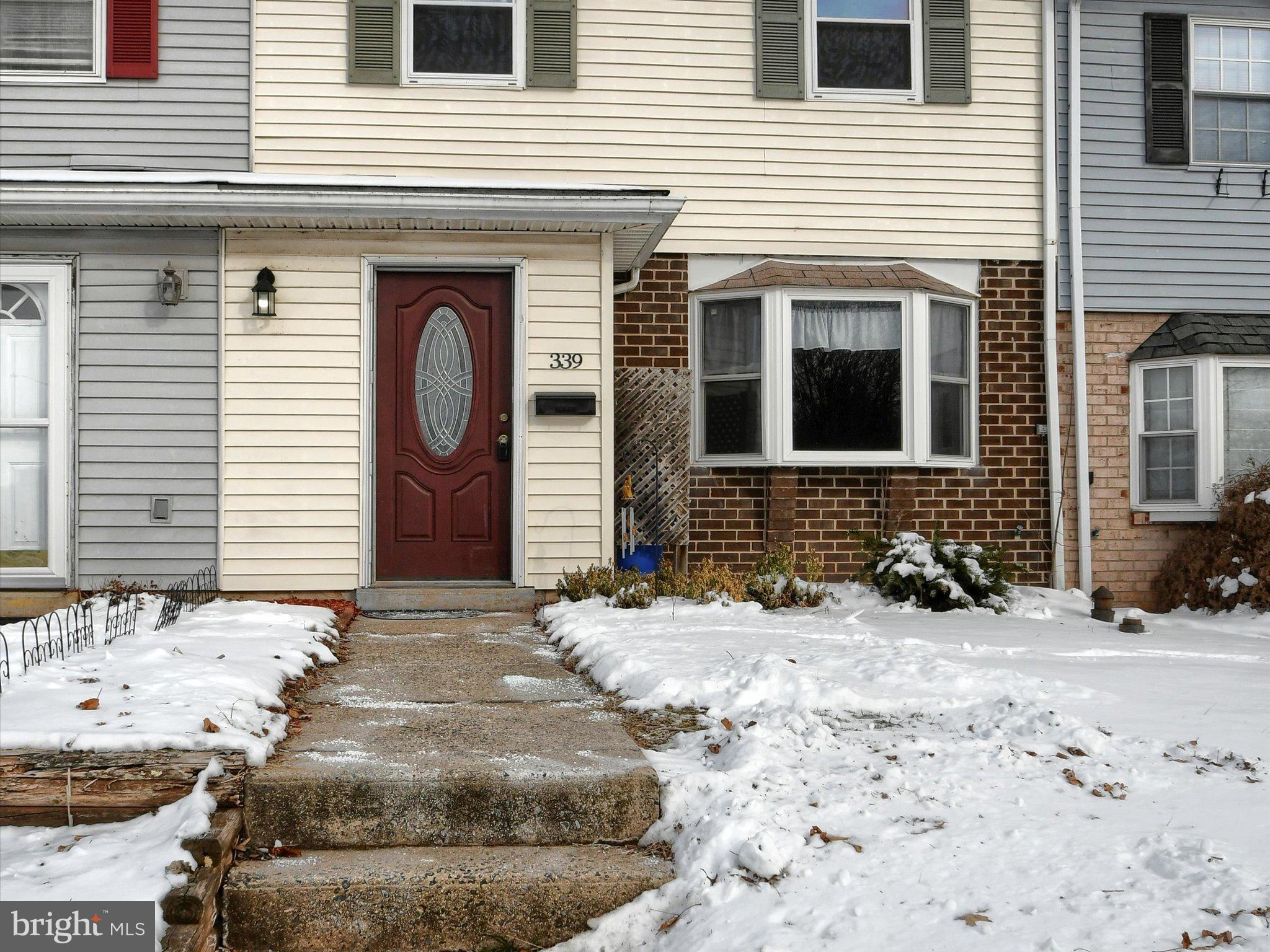 COLONIAL VIL - Residential