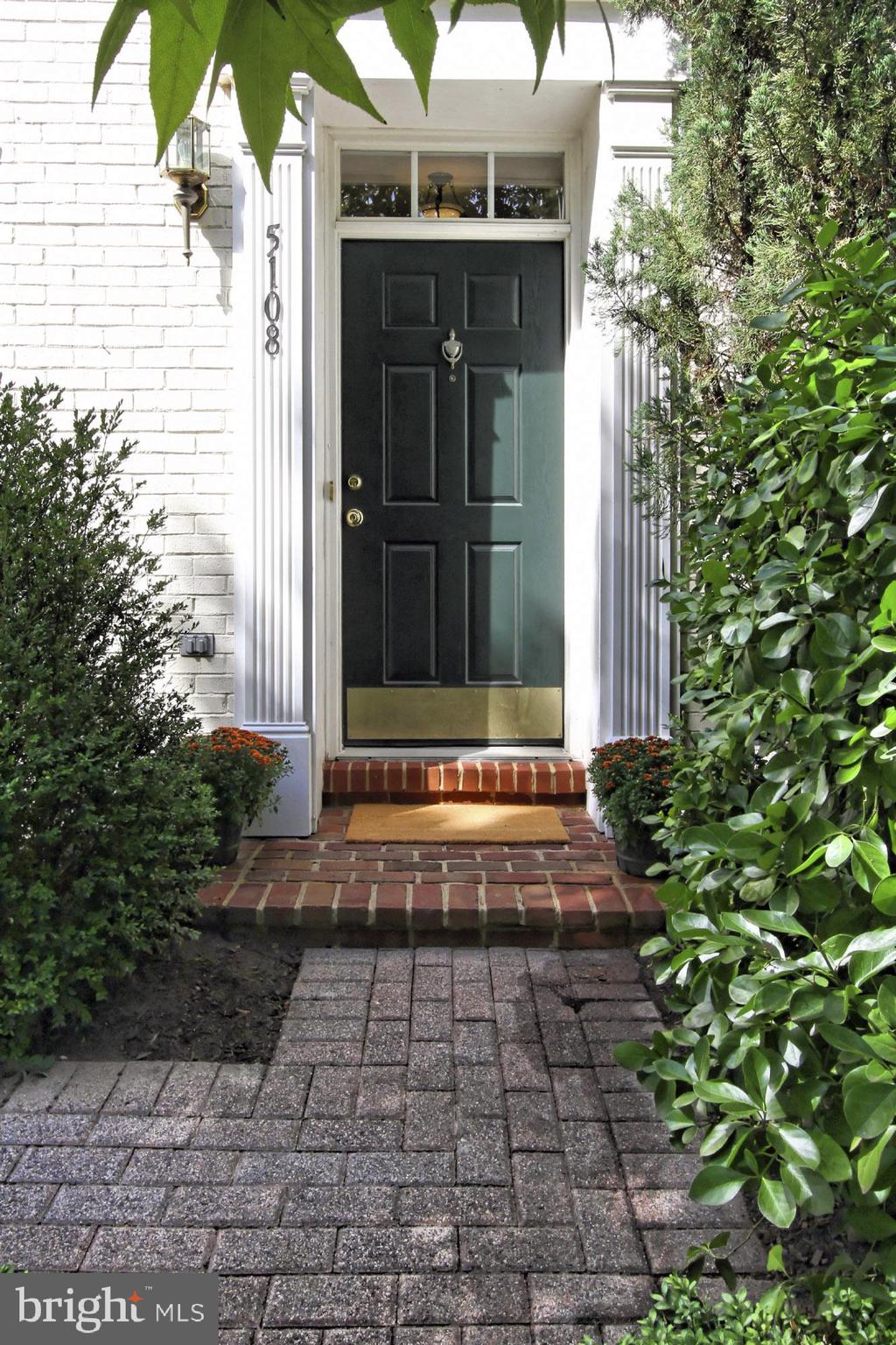 CAMERON STATION - Residential Lease