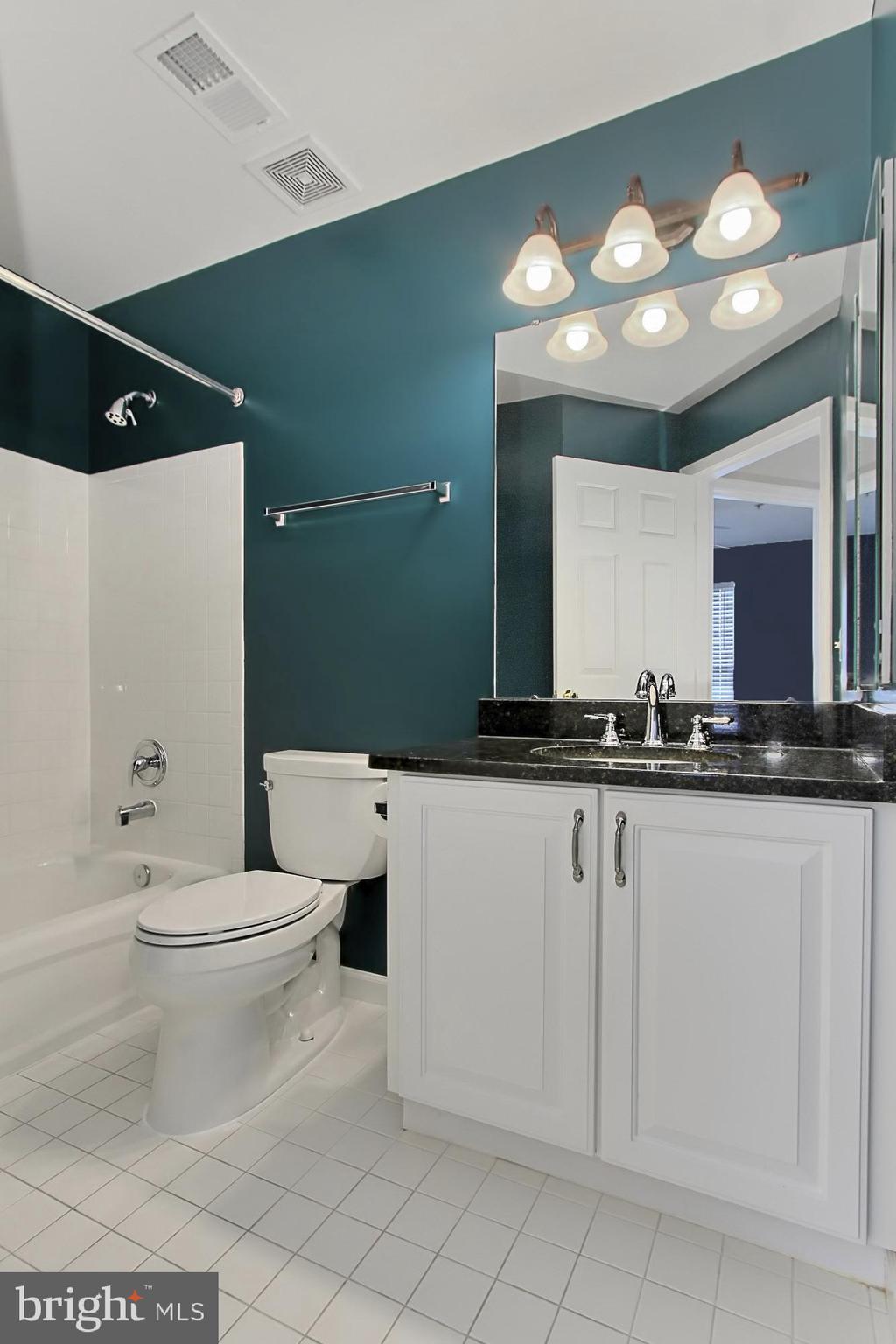 CAMERON STATION - Residential Lease