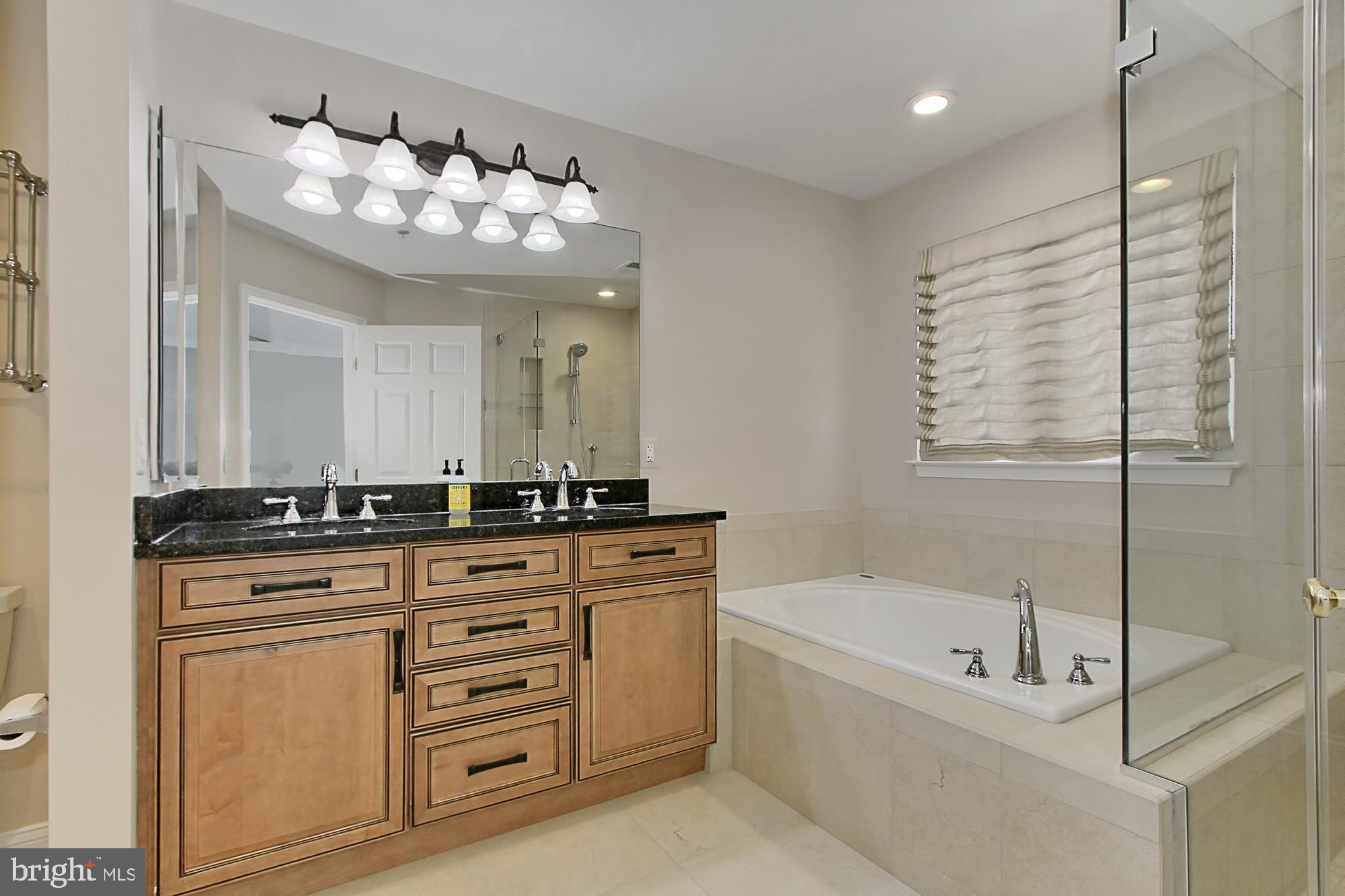 CAMERON STATION - Residential Lease