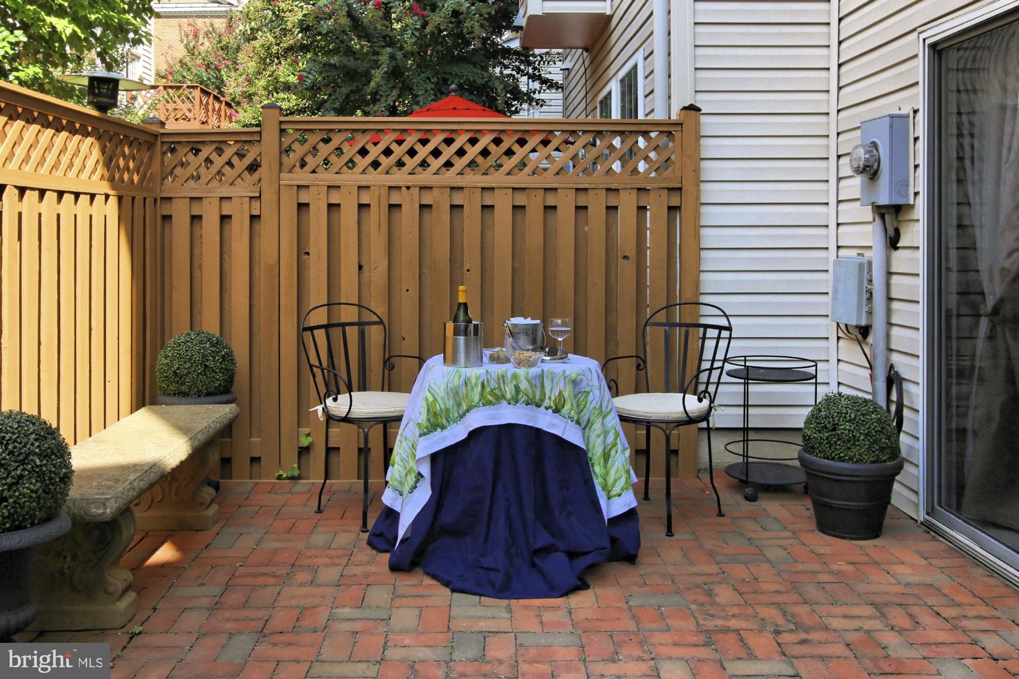 CAMERON STATION - Residential Lease