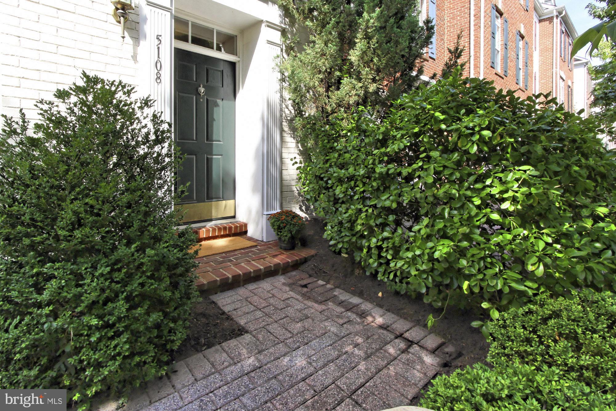 CAMERON STATION - Residential Lease