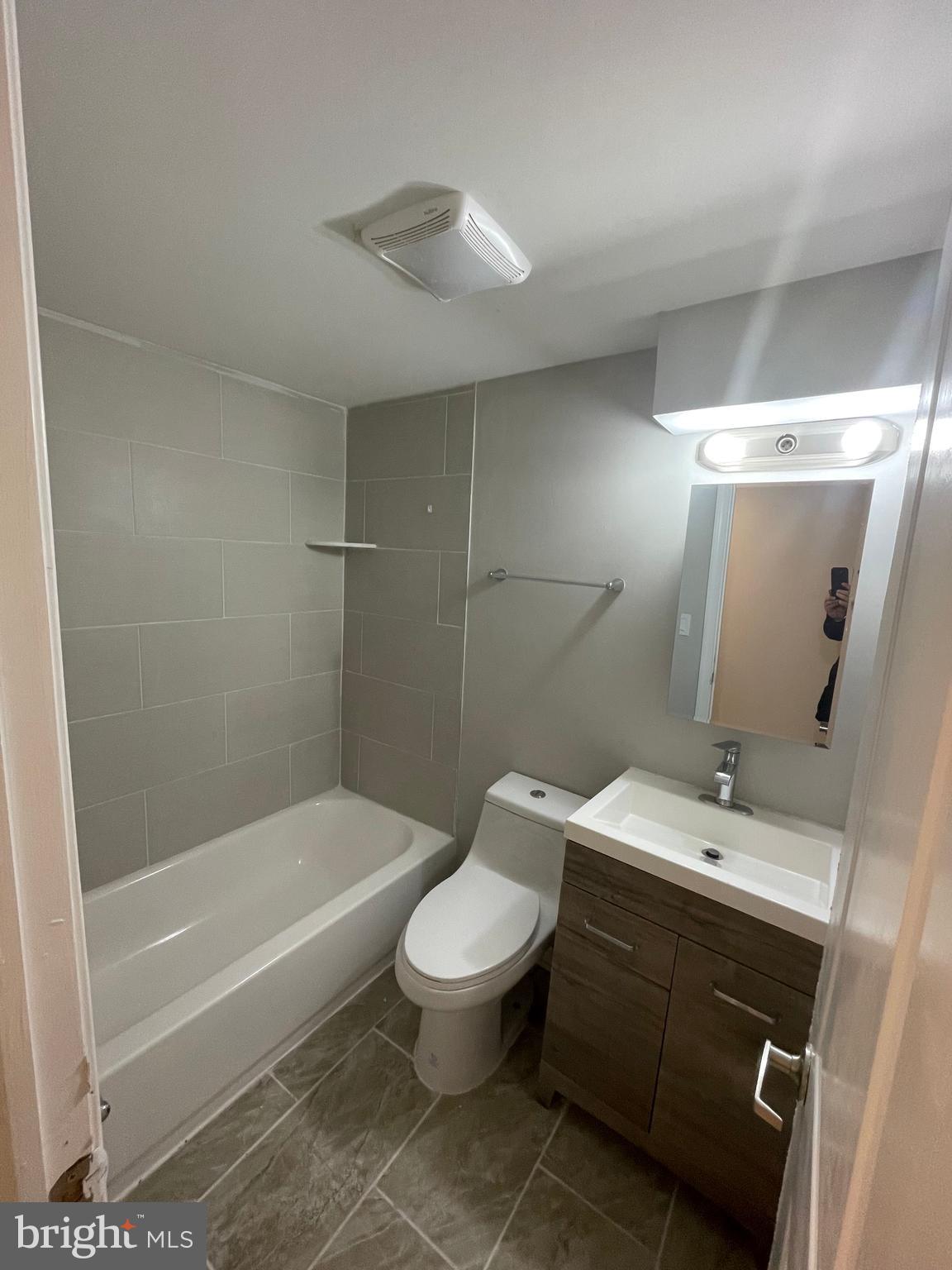 FRANCISVILLE - Residential Lease