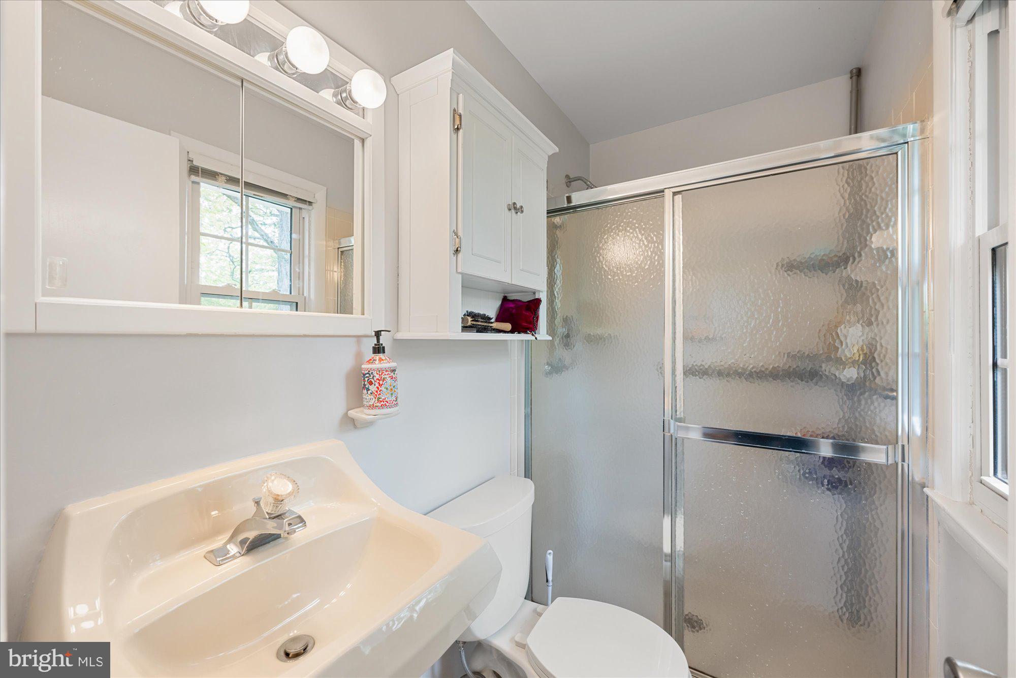 STONEWALL MANOR - Residential