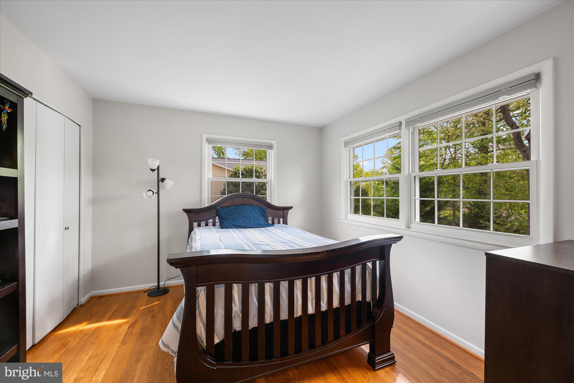 STONEWALL MANOR - Residential