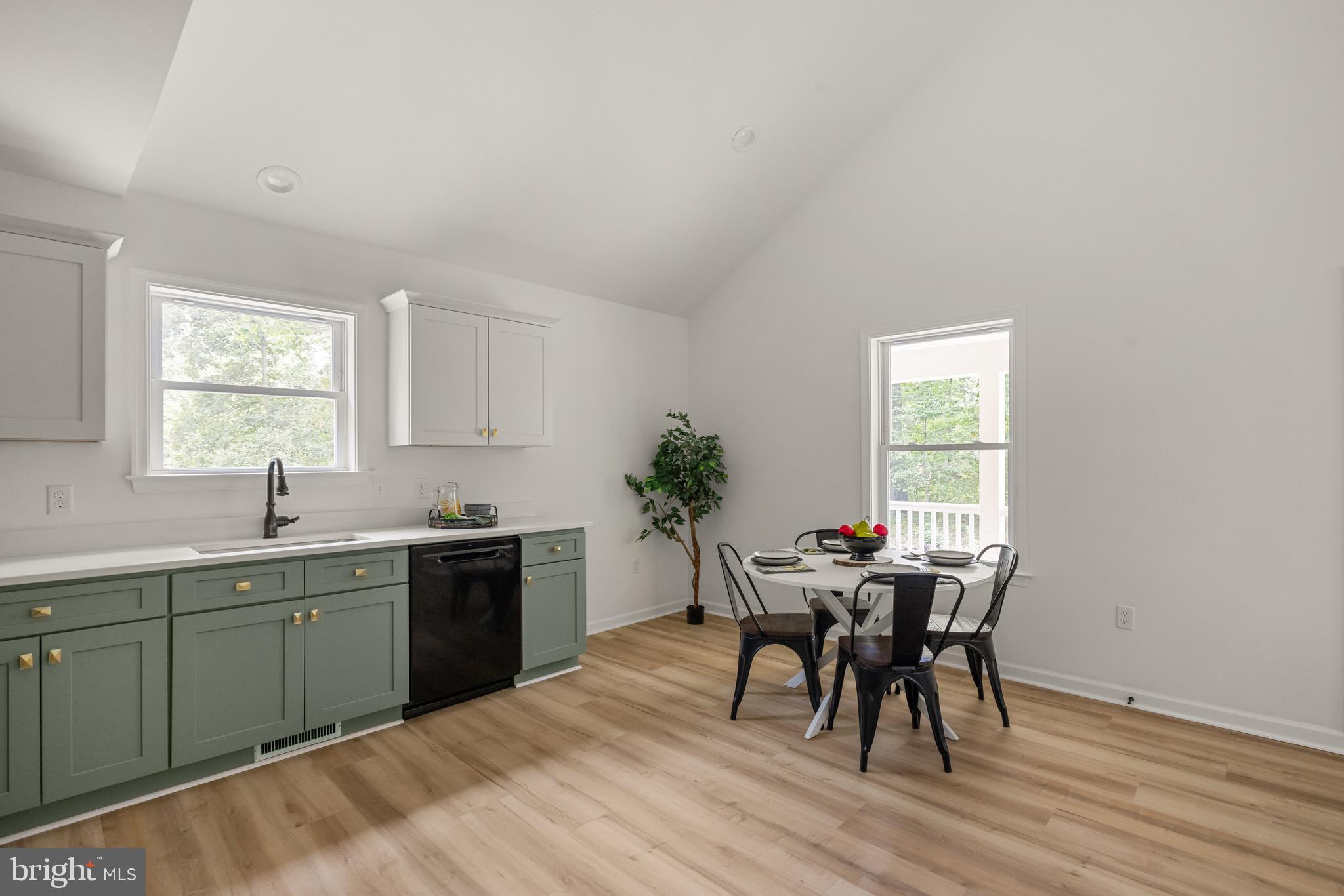 SHANNONDALE - Residential